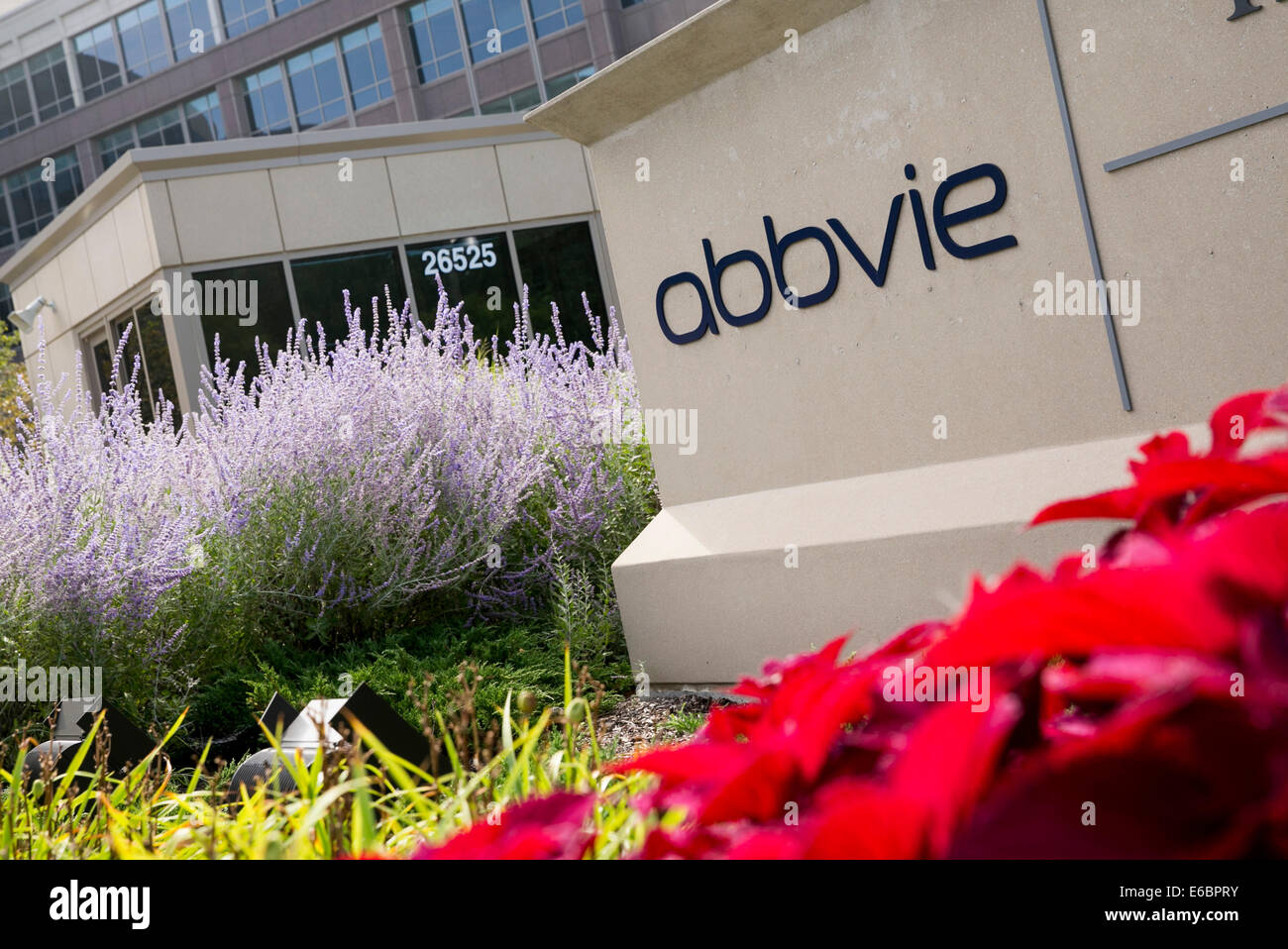 Un immeuble de bureaux occupés par l'entreprise pharmaceutique Abbvie à Lake Forest, Illinois. Banque D'Images