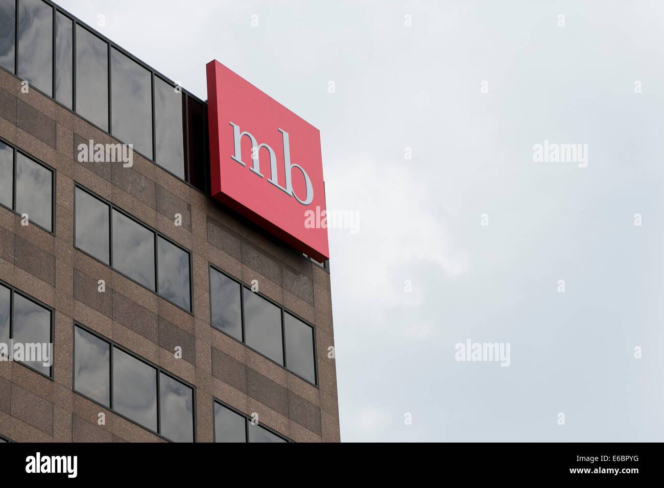 Un immeuble de bureaux occupé par MB Financial à Rosemont, Illinois. Banque D'Images