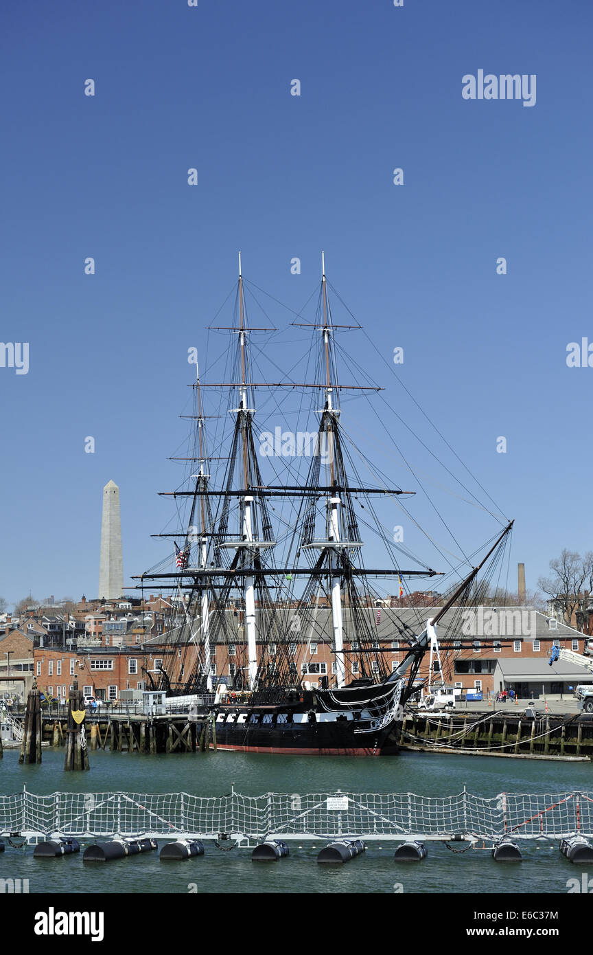 USS Constitution, aka Old Ironsides, accosté au Boston Navy Yard (anciennement le Charlestown Navy Yard), Boston, Massachusetts Banque D'Images