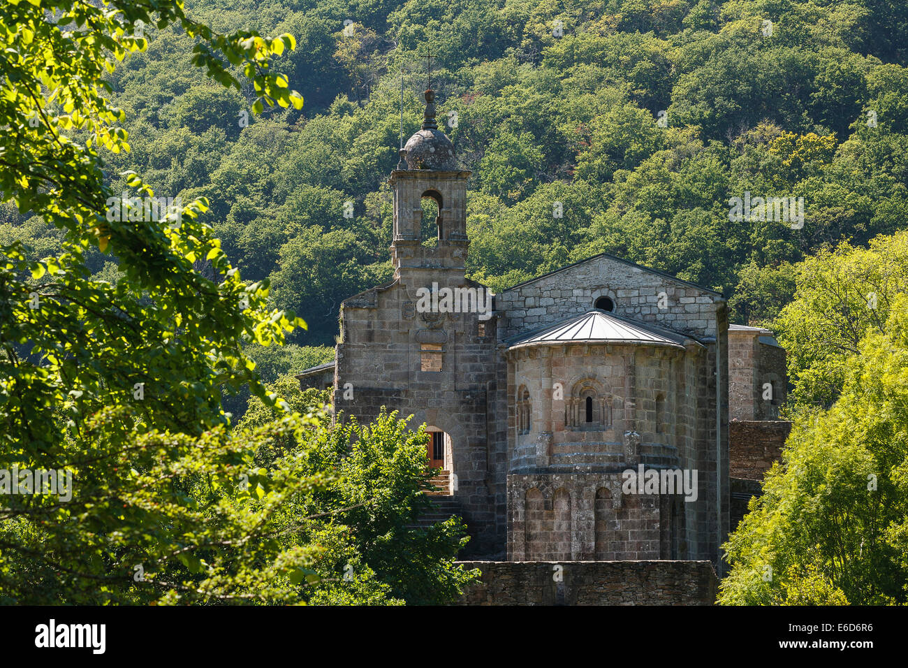 Le monastère de Saint Jean de Caaveiro. Fragas do Eume. Parc naturel. La Corogne. La Galice. Espagne Banque D'Images