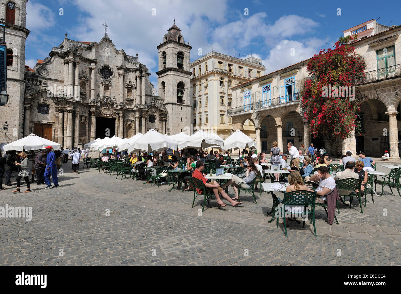 Plaza de la Catedral et Catedral de San Cristobal à La Havane Cuba Banque D'Images