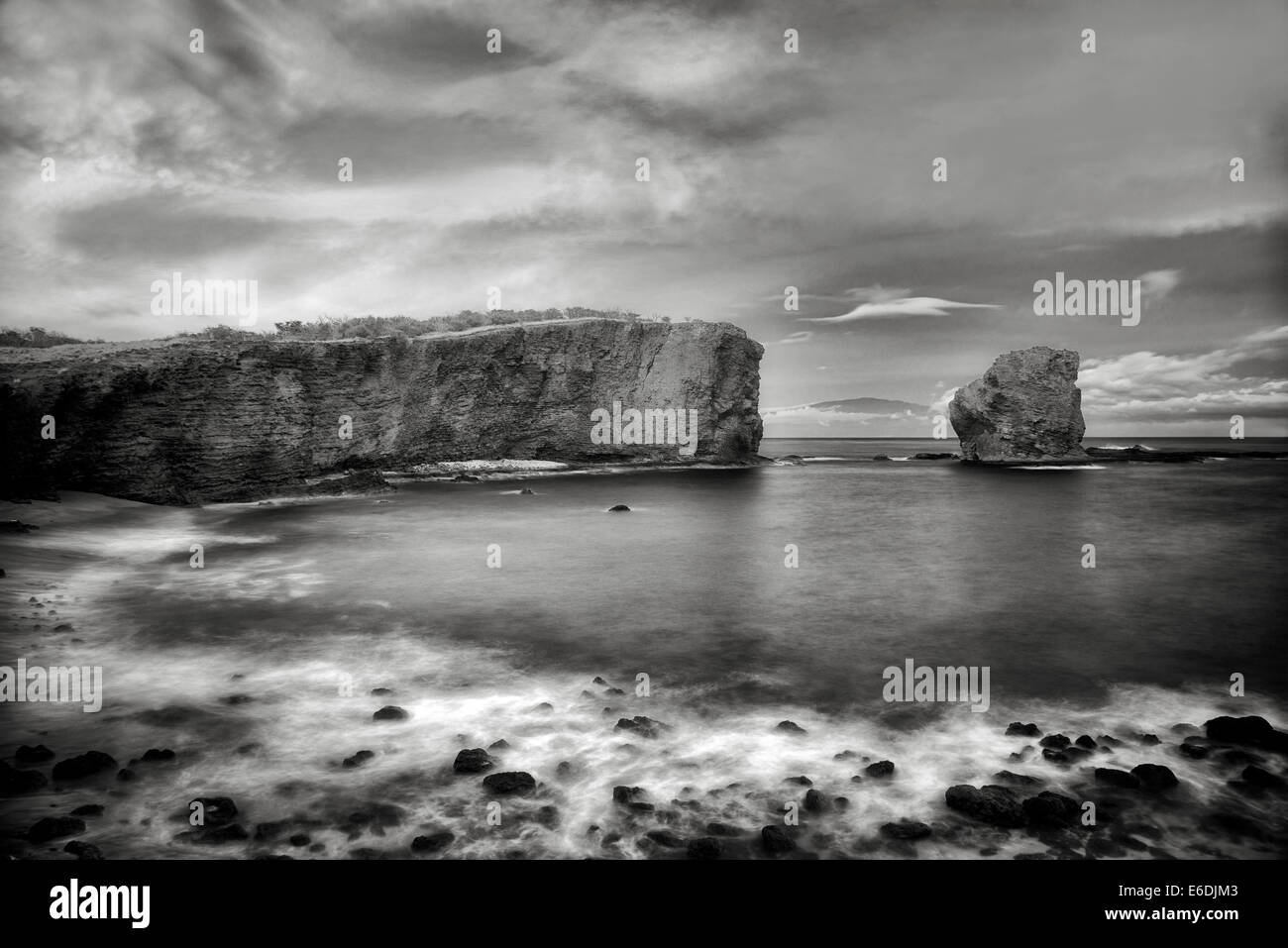 Sweetheart Rock au coucher du soleil. Lanai, Hawaii Banque D'Images