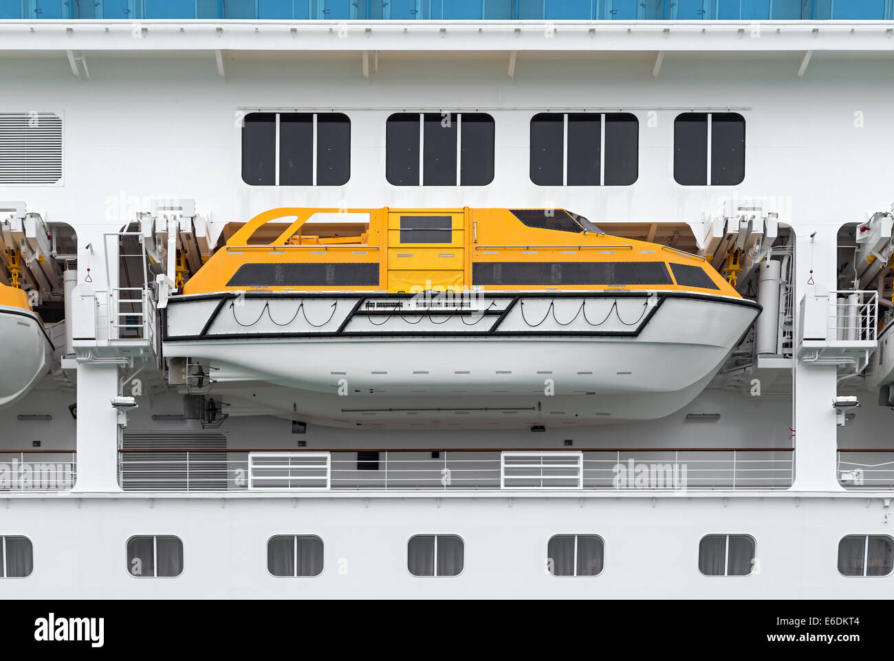 Sauvetage sur un bateau de croisière Banque D'Images