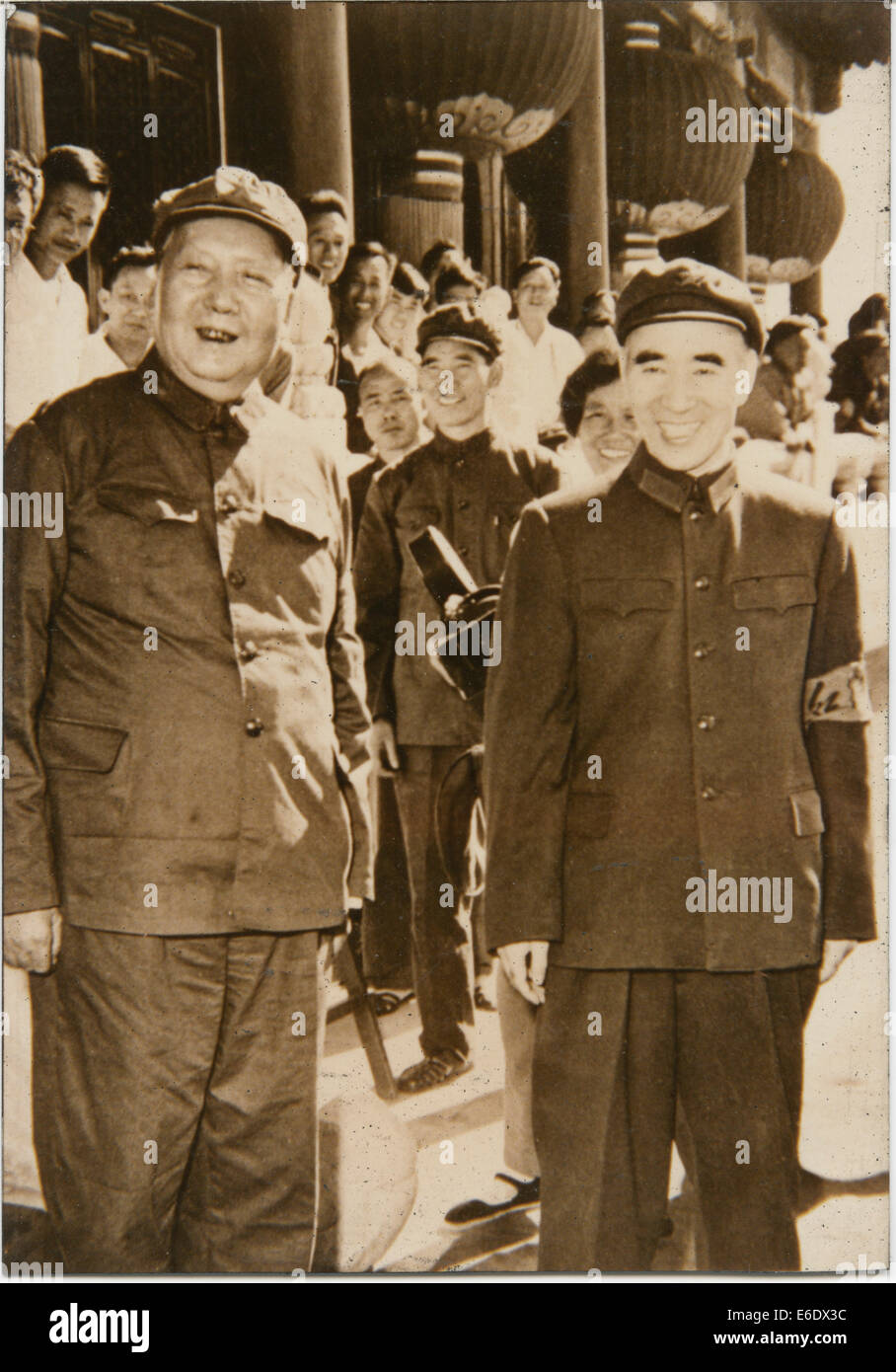 Le président Mao Zedong et le Premier Ministre Zhoe Enlai, République populaire de Chine, Portrait, 1949 Banque D'Images
