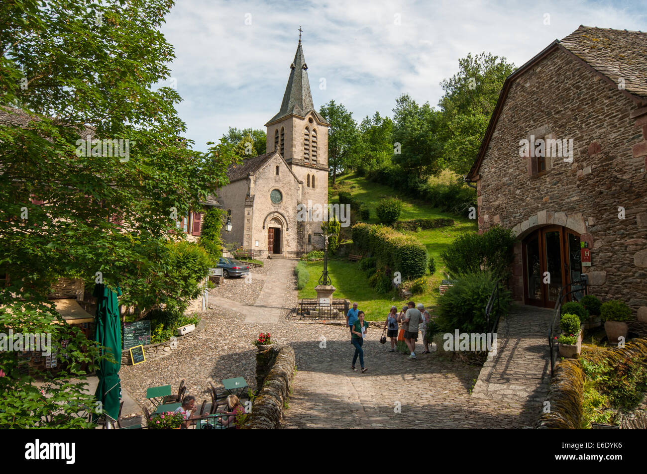 L'un des plus beaux villages de France, Belcastel Banque D'Images
