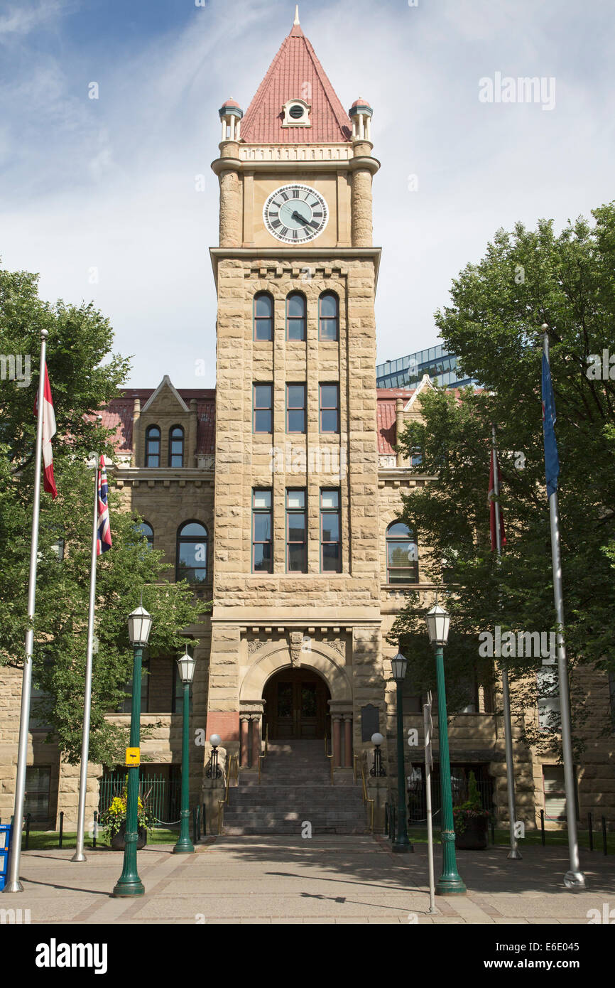 L'ancien hôtel de ville de Calgary, un bâtiment historique national en grès, a ouvert ses portes en 1911. Banque D'Images
