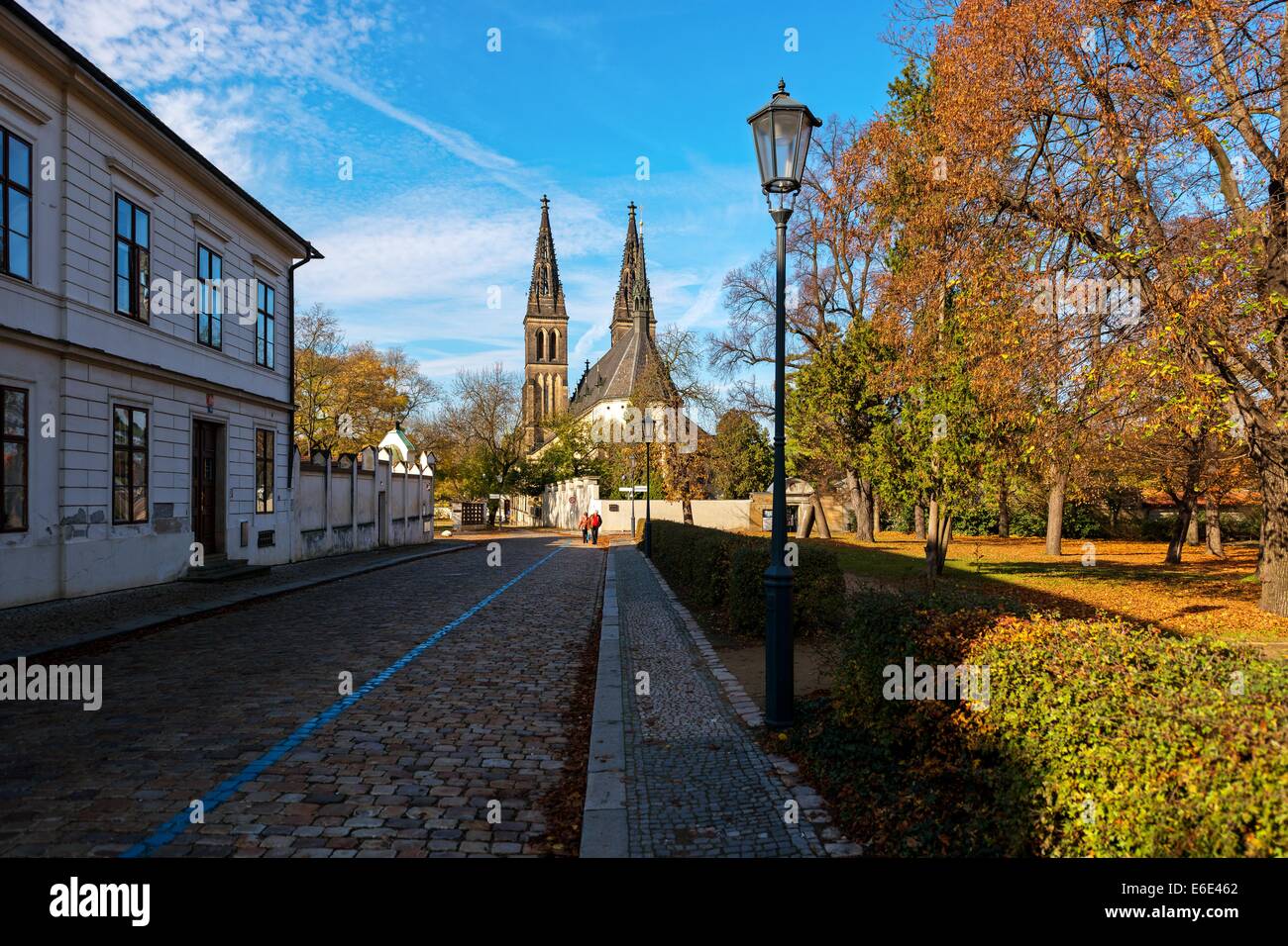 Église Saint Pierre et Paul à Vyšehrad à Prague, en République tchèque, le 26 octobre 2013. (Photo/CTK Jiri Castka) Banque D'Images