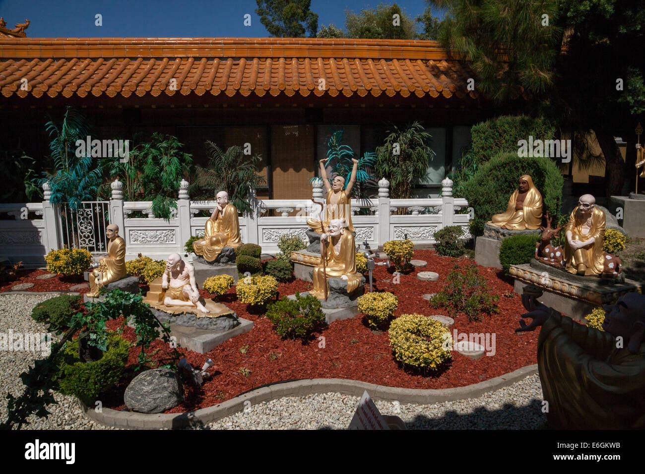 L'Arhat Garden à Hsi Lai temple Buddhis, disciples du Bouddha, Hacienda Heights, Californie, USA Banque D'Images