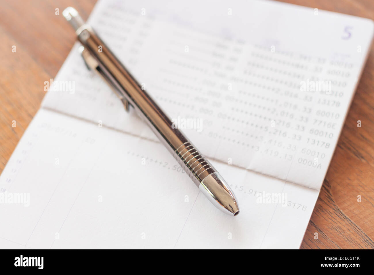 Livret de compte bancaire avec un stylo, stock photo Banque D'Images
