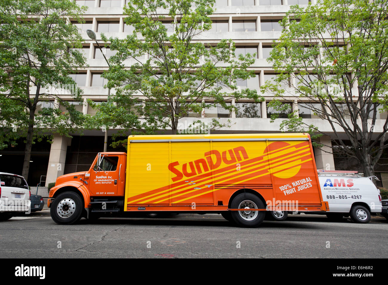 SunDun - Camion de livraison des rafraîchissements bureau Washington, DC USA Banque D'Images