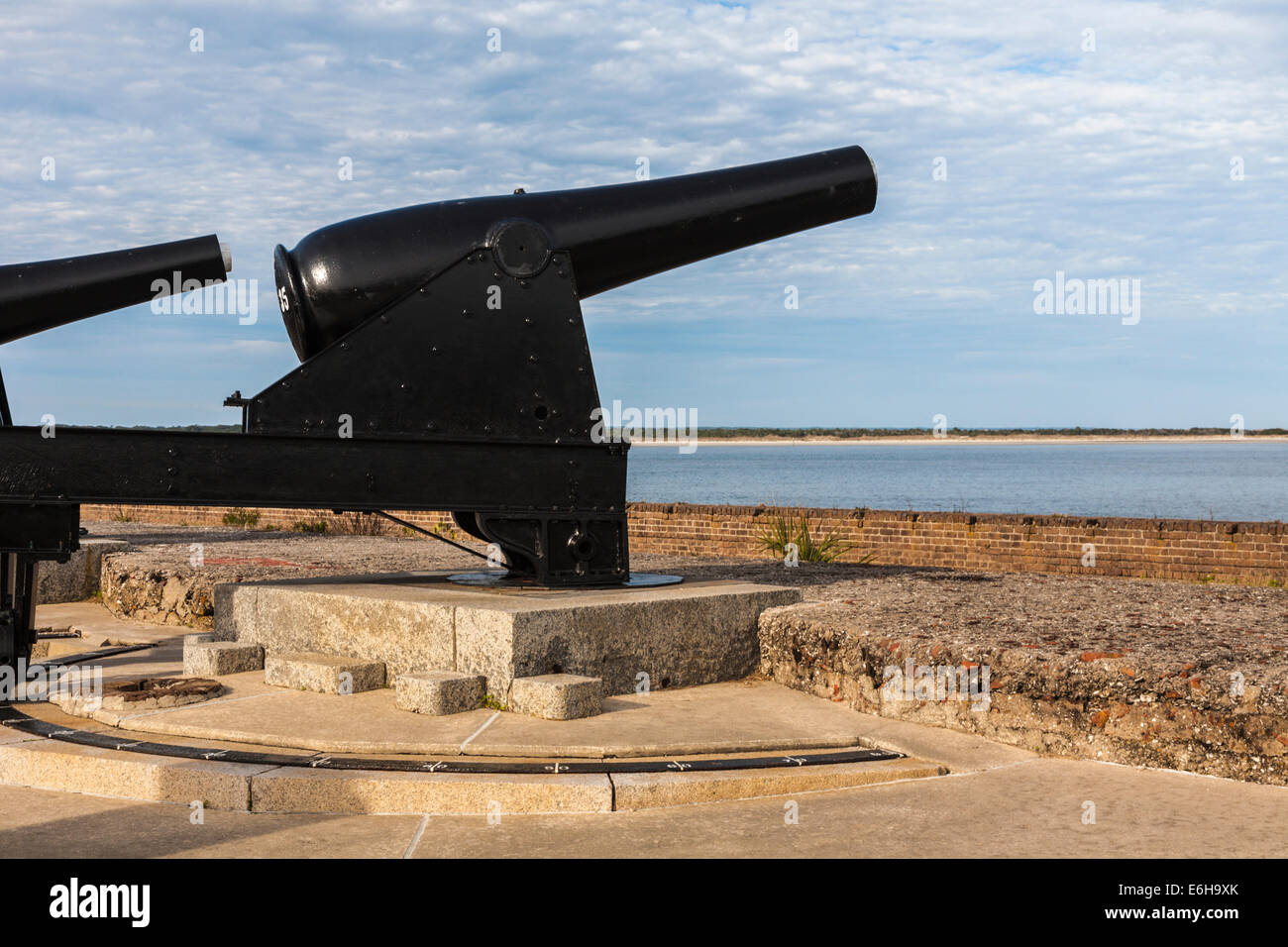 Pouces dix canons de Fort Clinch de Fort Clinch State Park à Fernandina Beach, Floride Banque D'Images