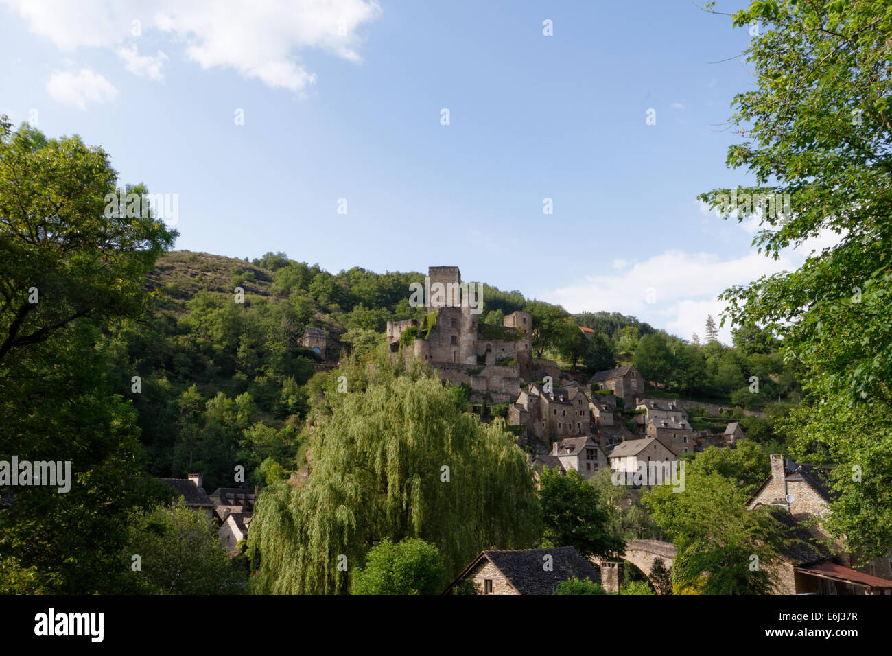 Belcastel, Aveyron, Midi-Pyrénées, France Banque D'Images