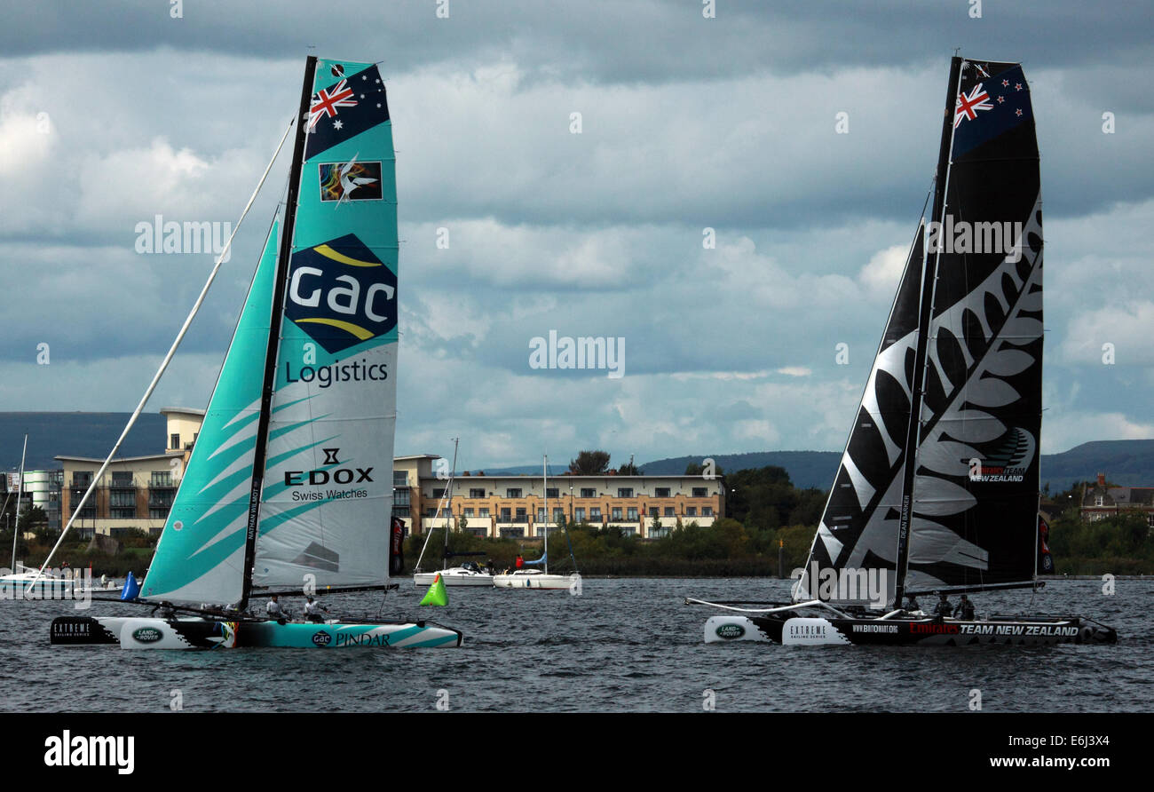 Catamarans à voile extrême événement dans la baie de Cardiff, le 23 août 2014 Banque D'Images