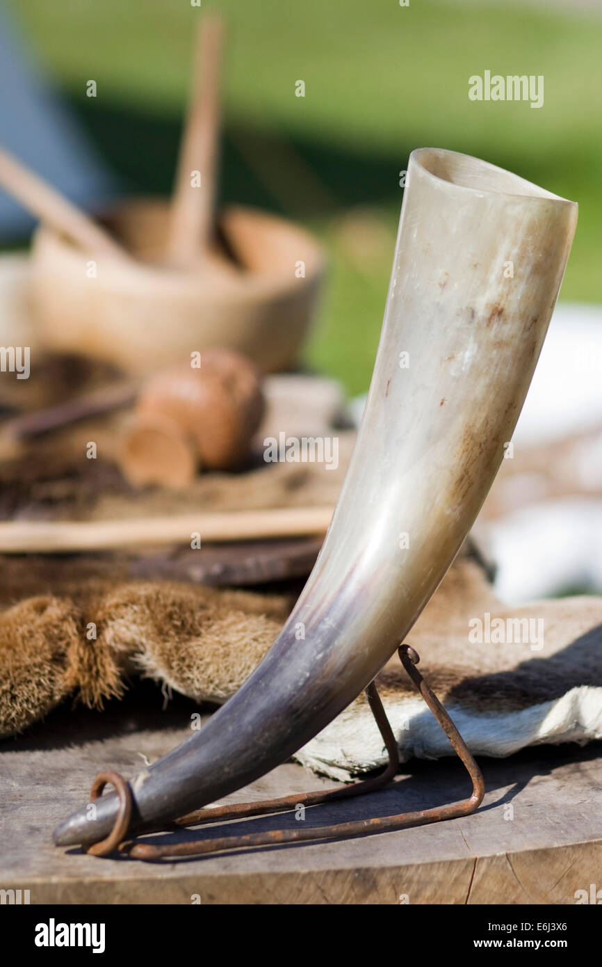 Klaxon potable sur une fête médiévale Le Tableau Banque D'Images