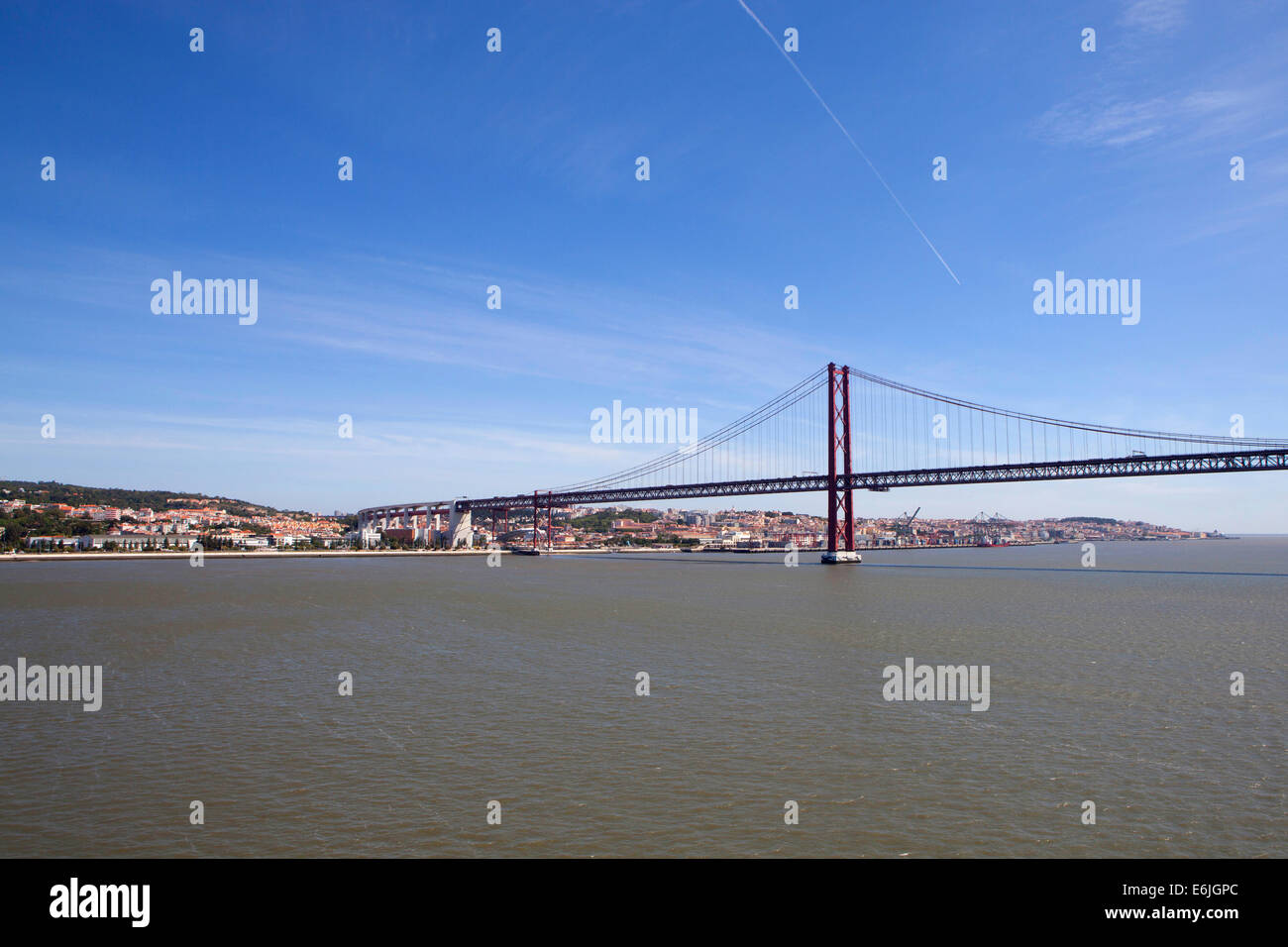 Pont Vasco da Gama à Lisbonne la capitale et la plus grande ville du Portugal Banque D'Images