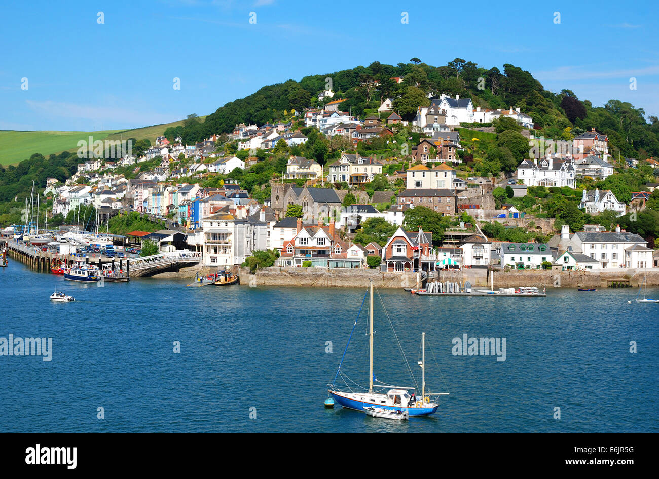 Le village de Kingswear sur la rivière Dart, dans le Devon, UK Banque D'Images