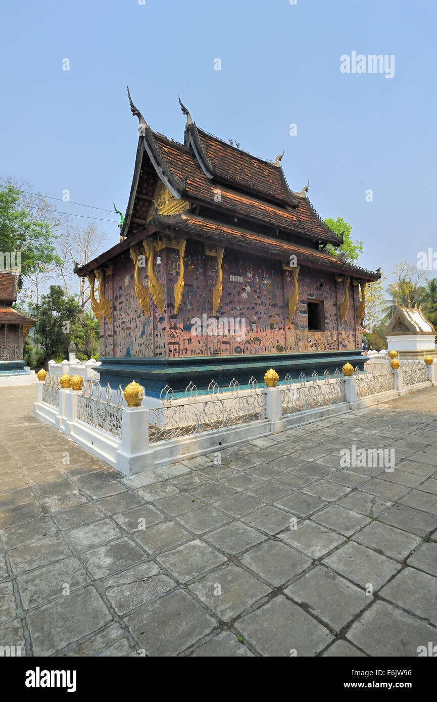 Chapelle rouge, Wat Xieng Thong, Luang Prabang, Laos. Banque D'Images