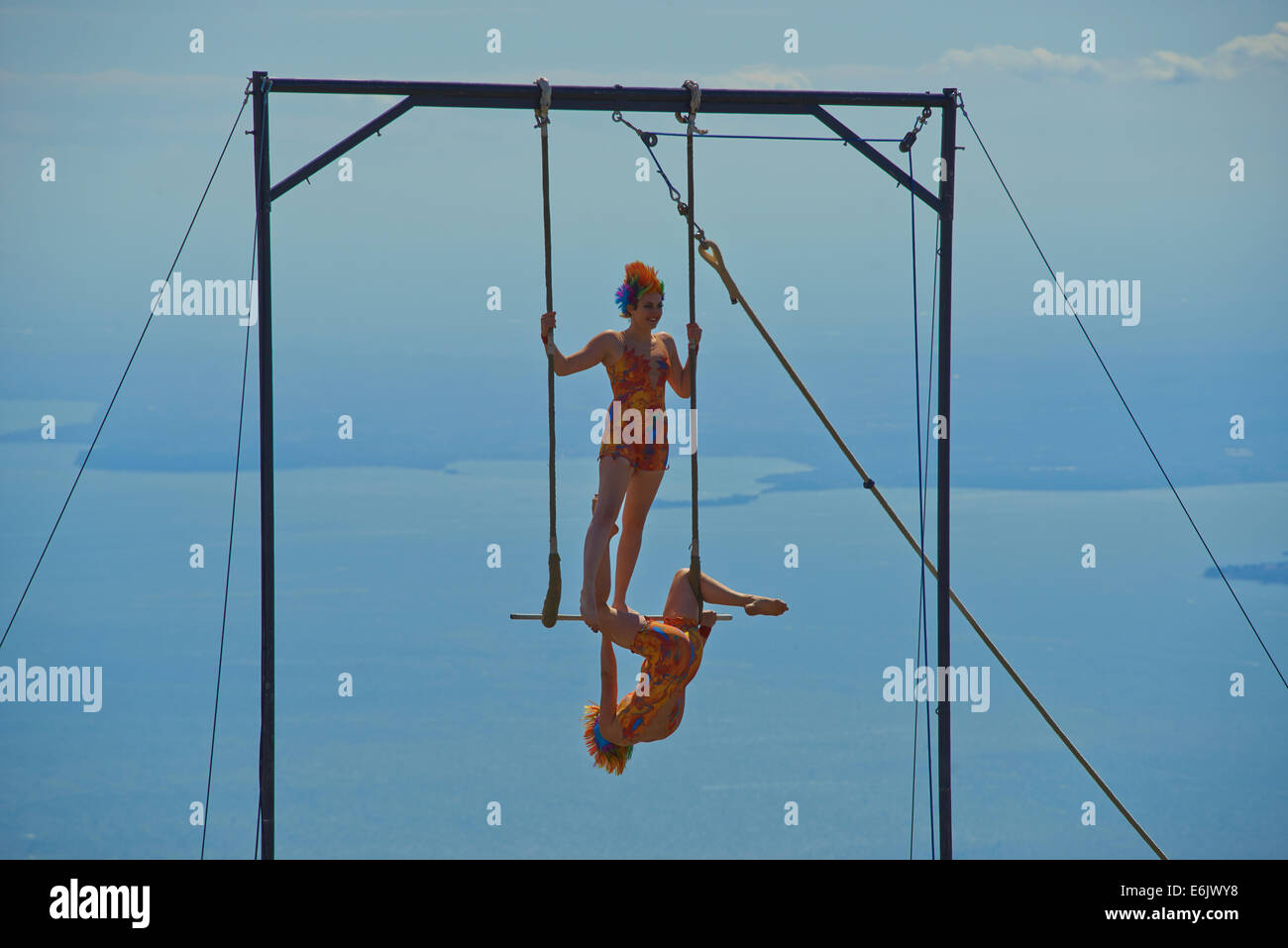 Exposition de l'Académie des Arts du Cirque Artistes de Vérone par Andrea Togni sur l'étape du Monte Baldo (L'Accademia d'Arte Circense) Banque D'Images