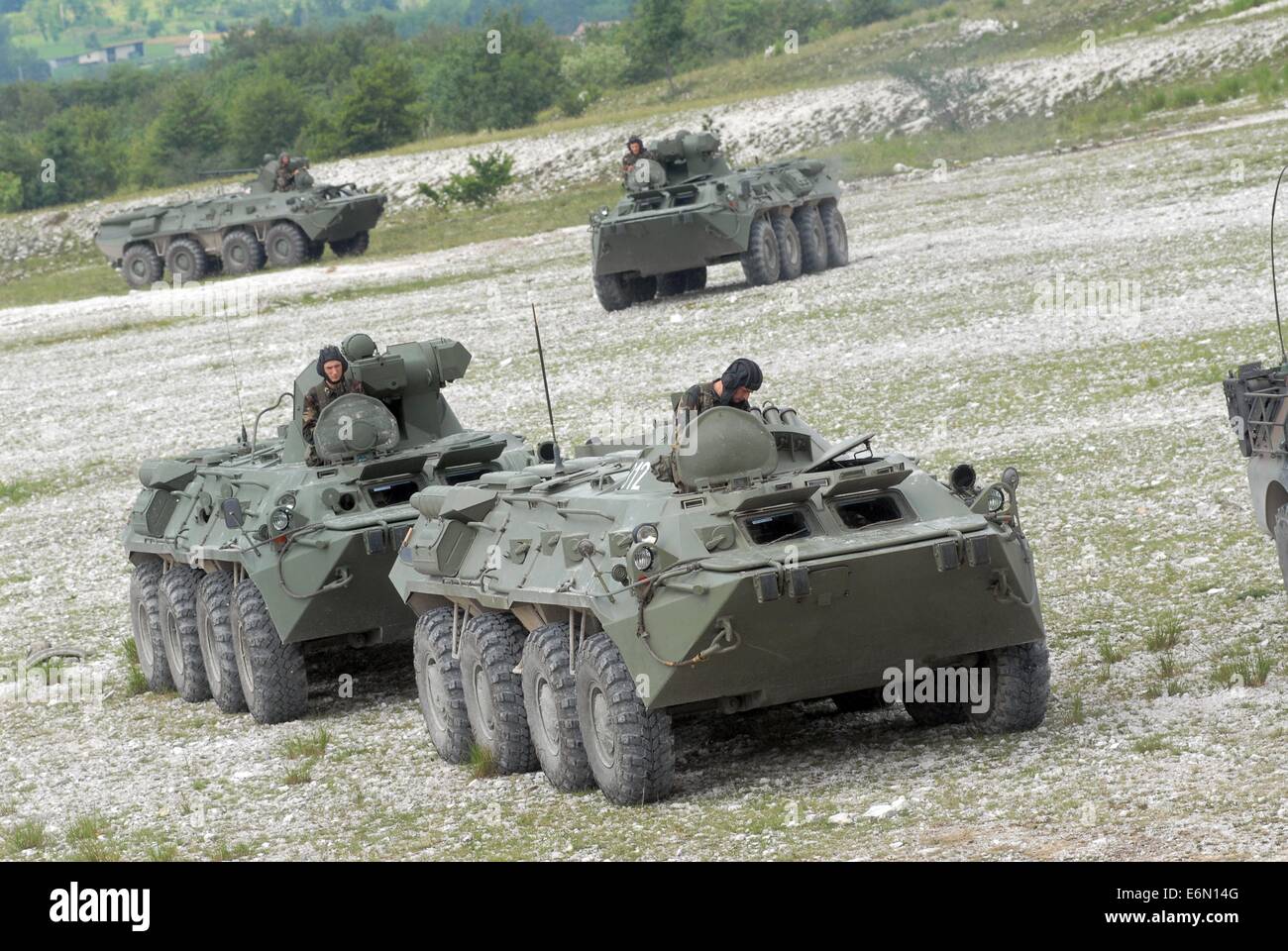 Fml, la Force terrestre multinationale européenne ; blindés BTR-80 de l'armée hongroise Banque D'Images