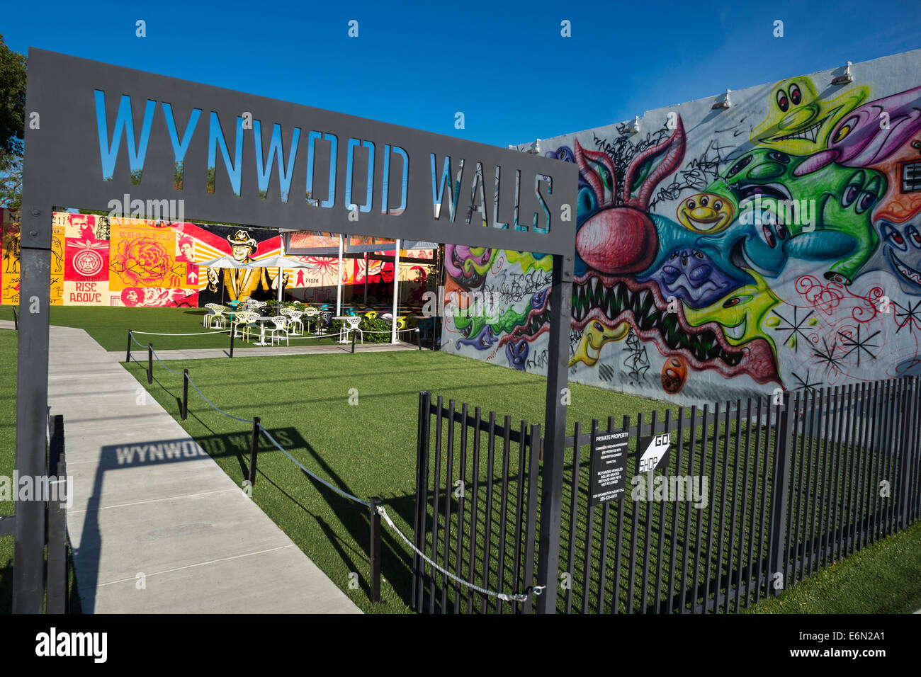 Panneau d'entrée MURS WYNWOOD ART CENTRE RUE HAUT DE WYNWOOD MIAMI FLORIDA USA Banque D'Images