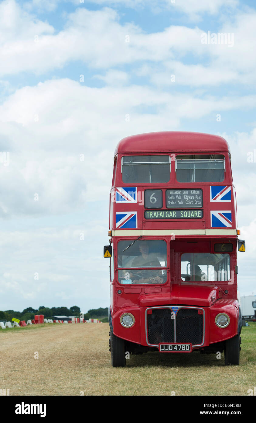 AEC Routemaster, Londres bus rouge à deux étages. Classe RCL. Tous les transports. UK Banque D'Images
