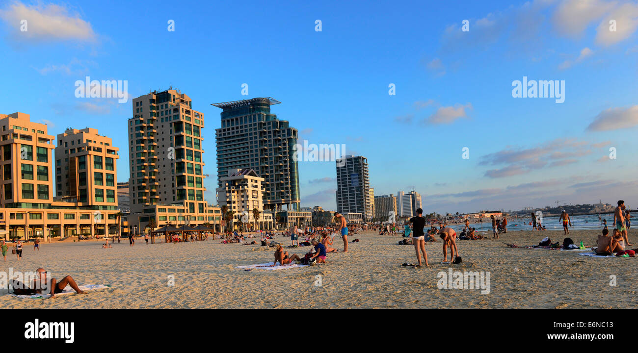 Tel Aviv beach pendant le conflit israélo-Hamas. Banque D'Images
