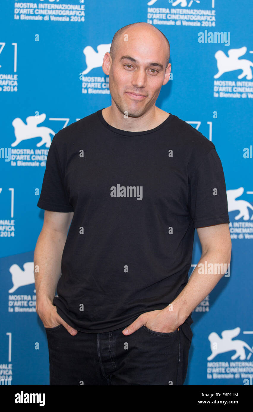 JOSHUA OPPENHEIMER LE REGARD DU SILENCE. PHOTOCALL. 71E FESTIVAL DU FILM DE VENISE LIDO Venise ITALIE 28 Août 2014 Banque D'Images