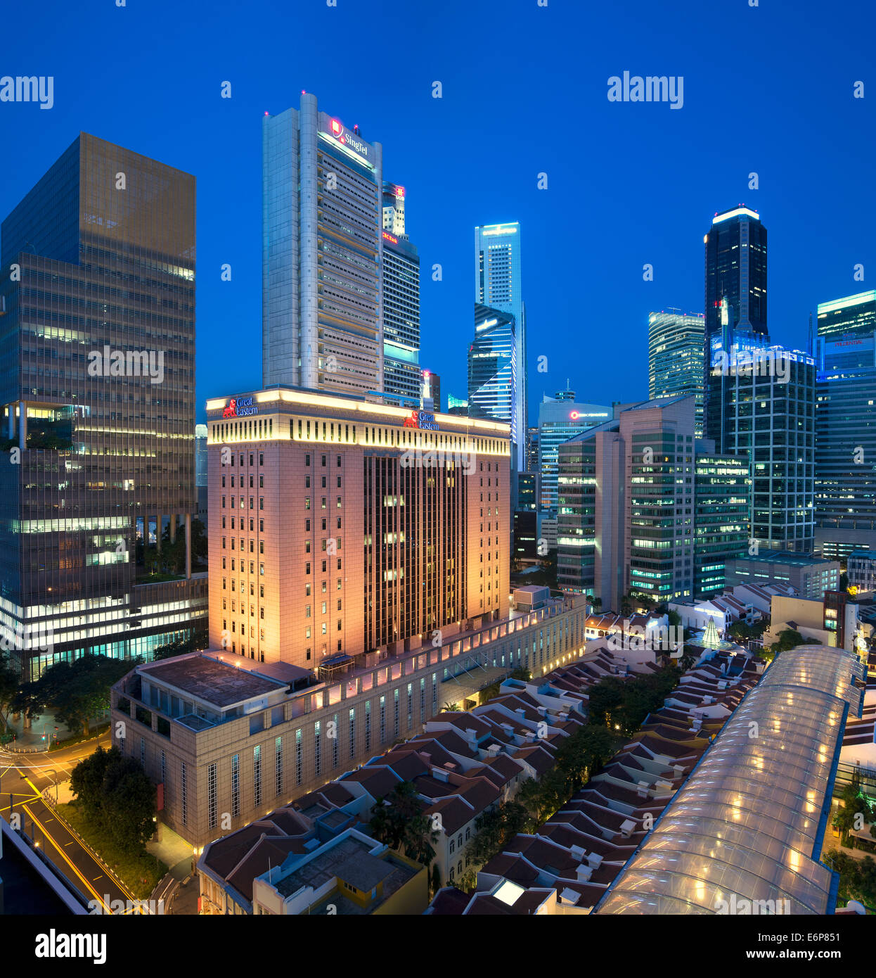 Les immeubles de bureaux à Singapour Banque D'Images