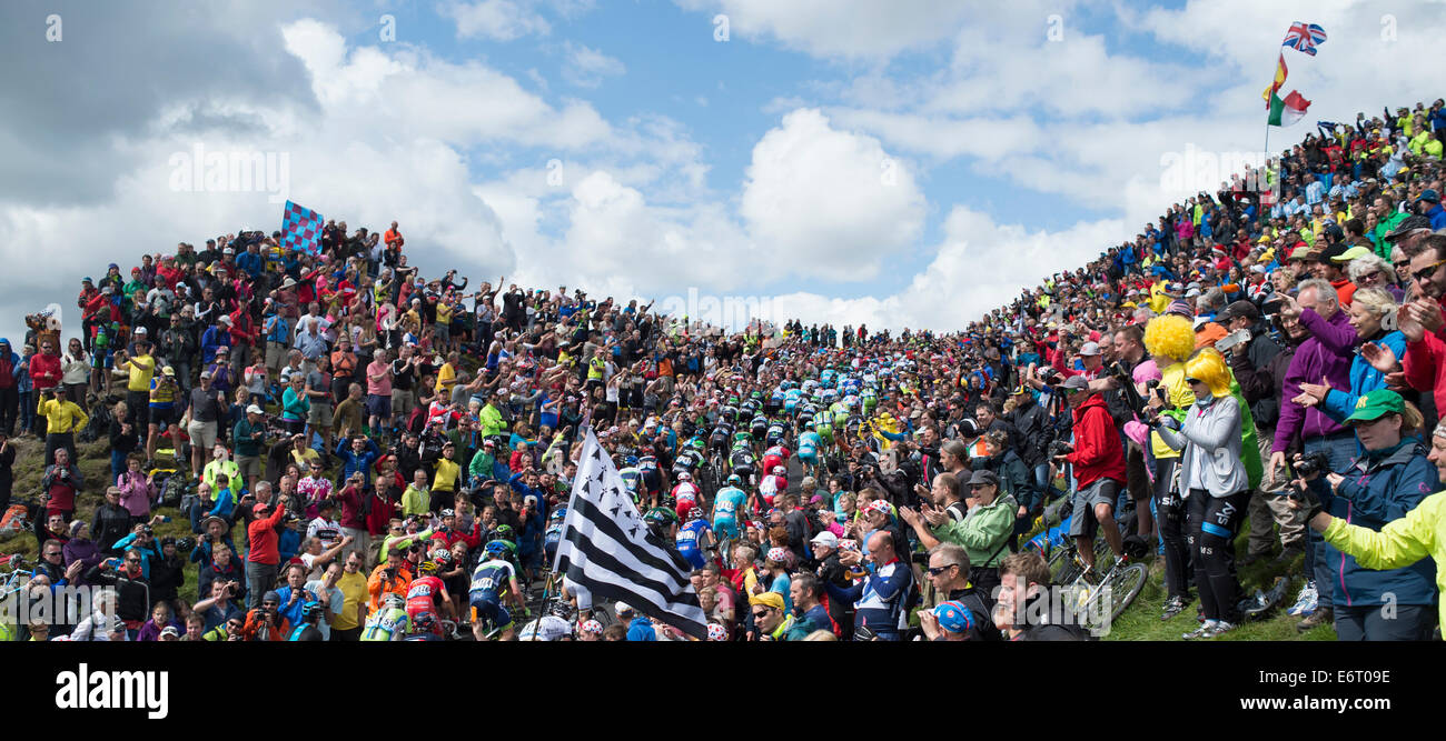 2014 Tour de France dans le Yorkshire sur le col des papillons Banque D'Images 2014 Tour de France dans le Yorkshire sur le col des papillons Banque D'Images