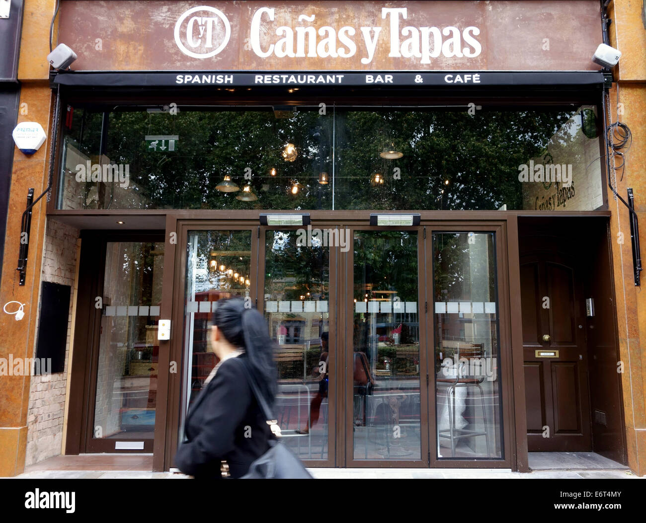 Canas y Tapas bar & restaurant espagnol, Islington Green, Londres Banque D'Images