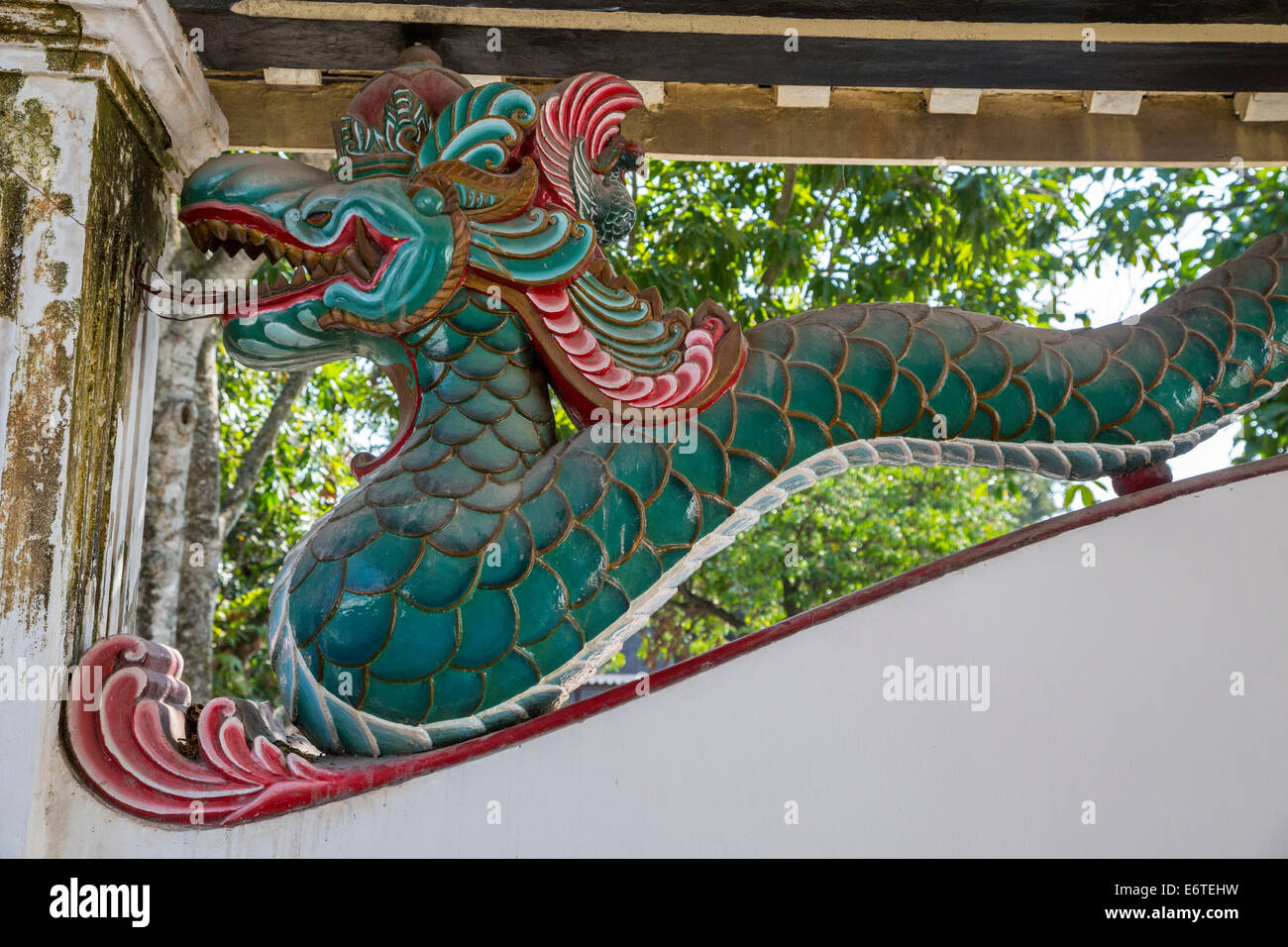 Yogyakarta, Java, Indonésie. Javanais mythique Serpent, Palais du Sultan. Banque D'Images