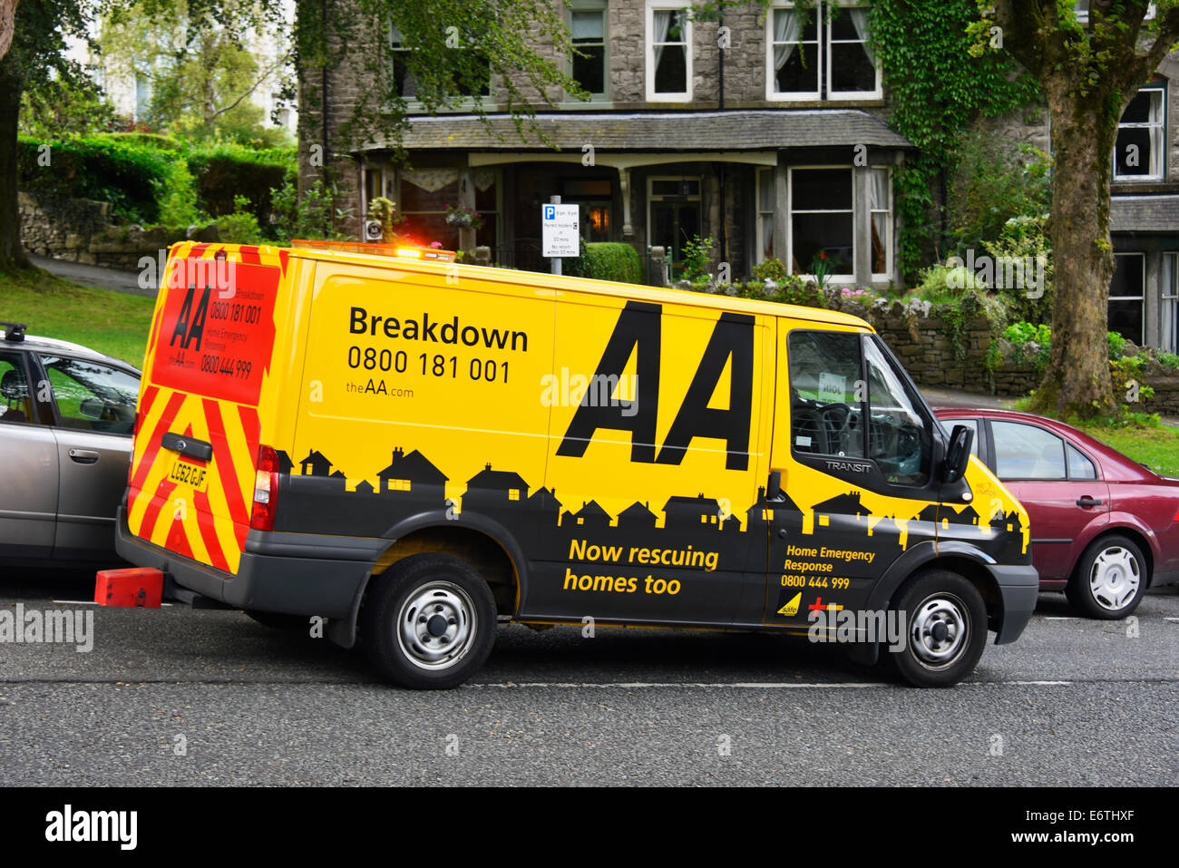 Automobile Association et ventilation Accueil Véhicules d'intervention d'urgence. Banque D'Images