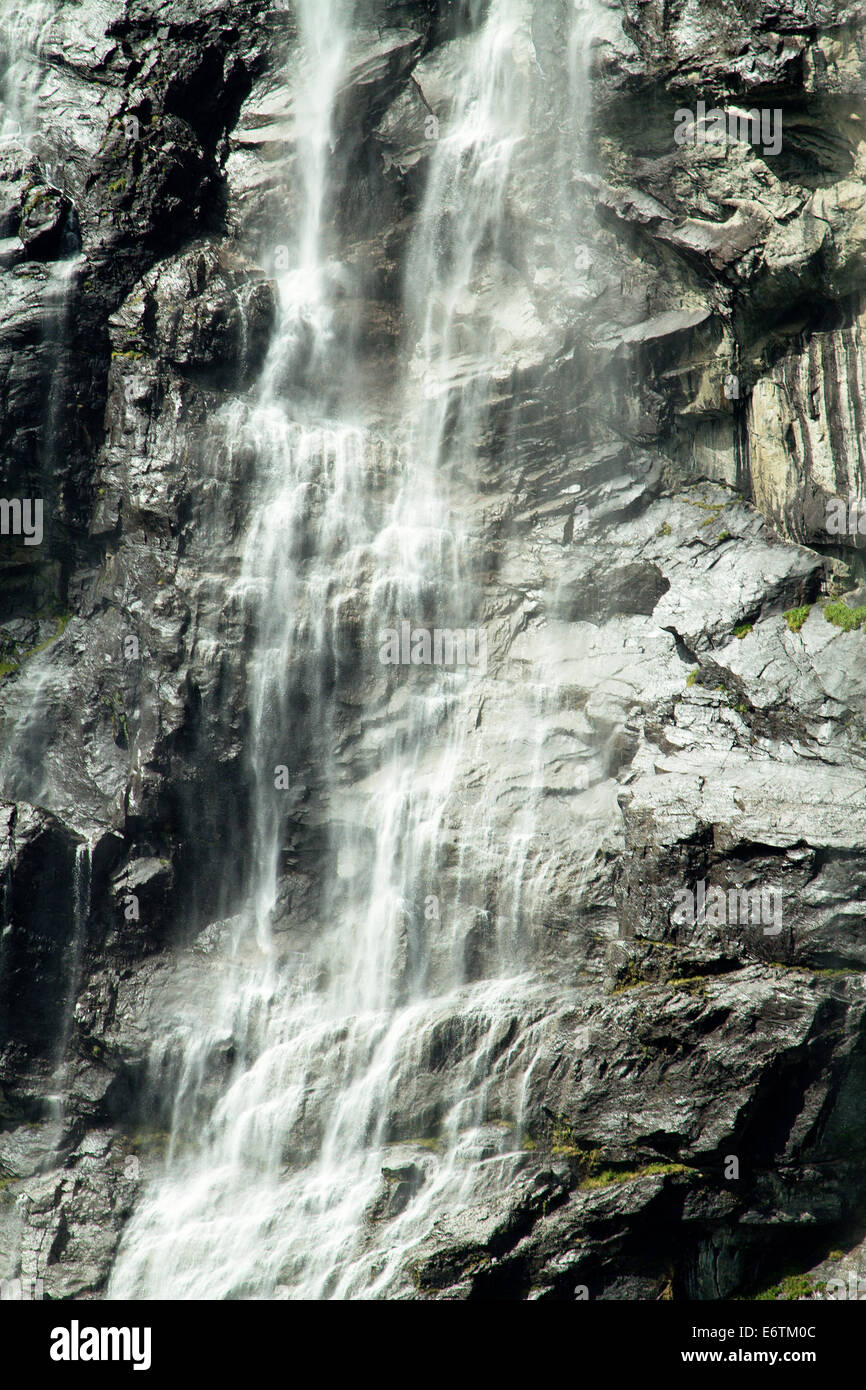 Du nord des Cascades fjords norvégiens. Banque D'Images