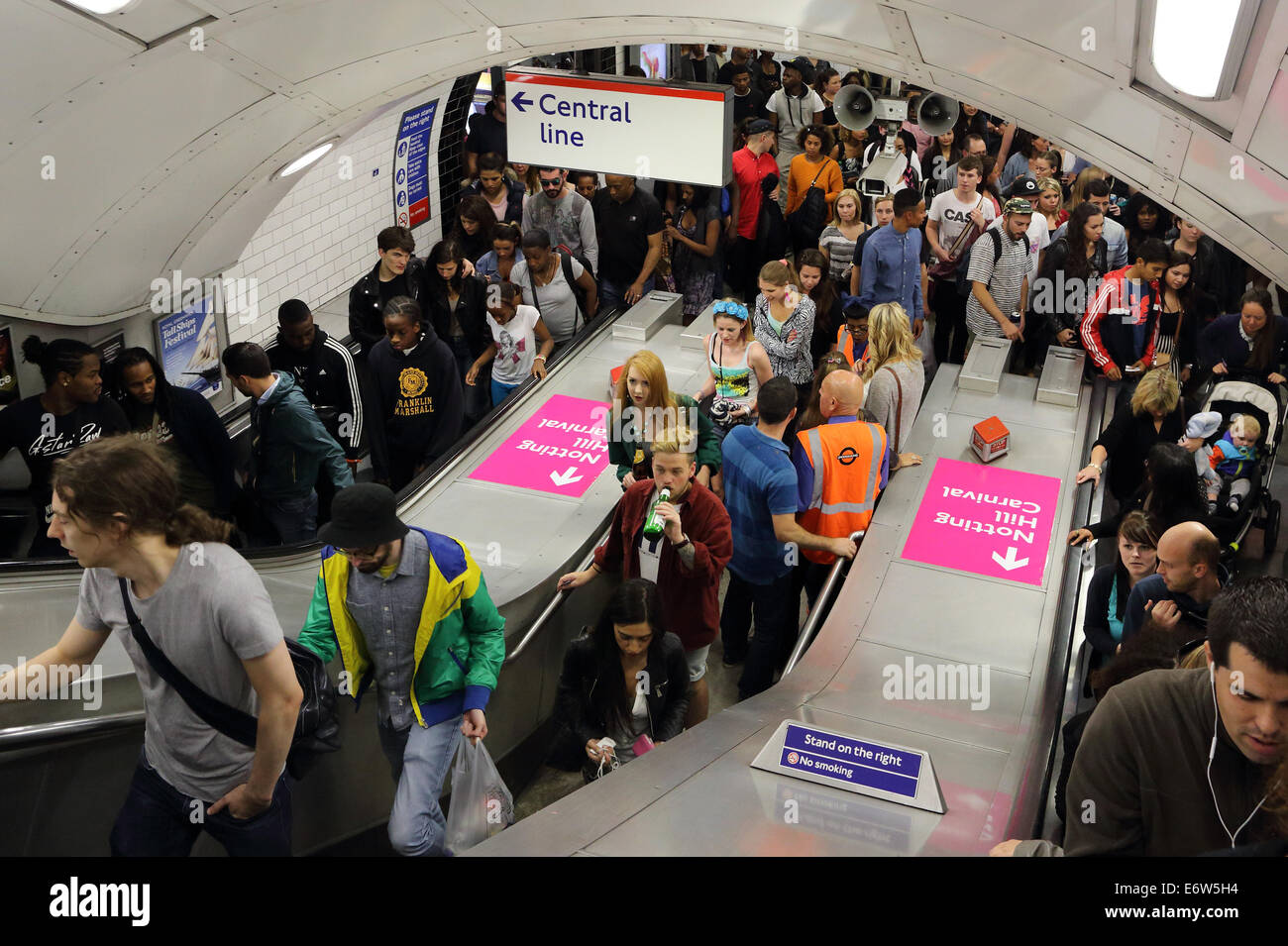 Les heures de pointe, le métro de Londres, UK Photo : Pixstory / alamy Banque D'Images