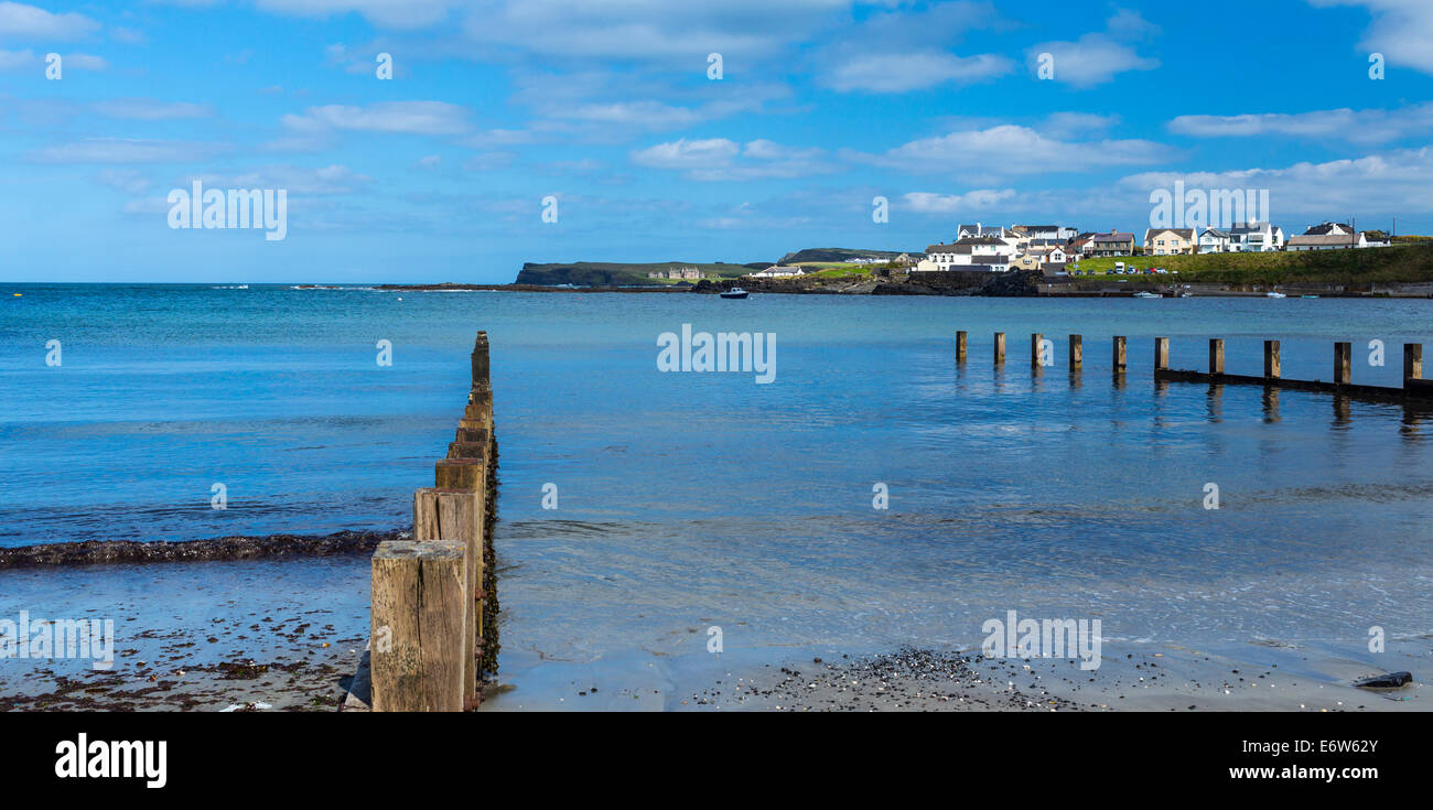 Port de Portballintrae le comté d'Antrim en Irlande du Nord Banque D'Images