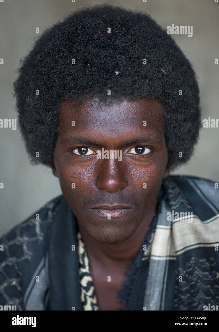 Afar Tribe Homme avec les cheveux afro, Assayta, Ethiopie Banque D'Images