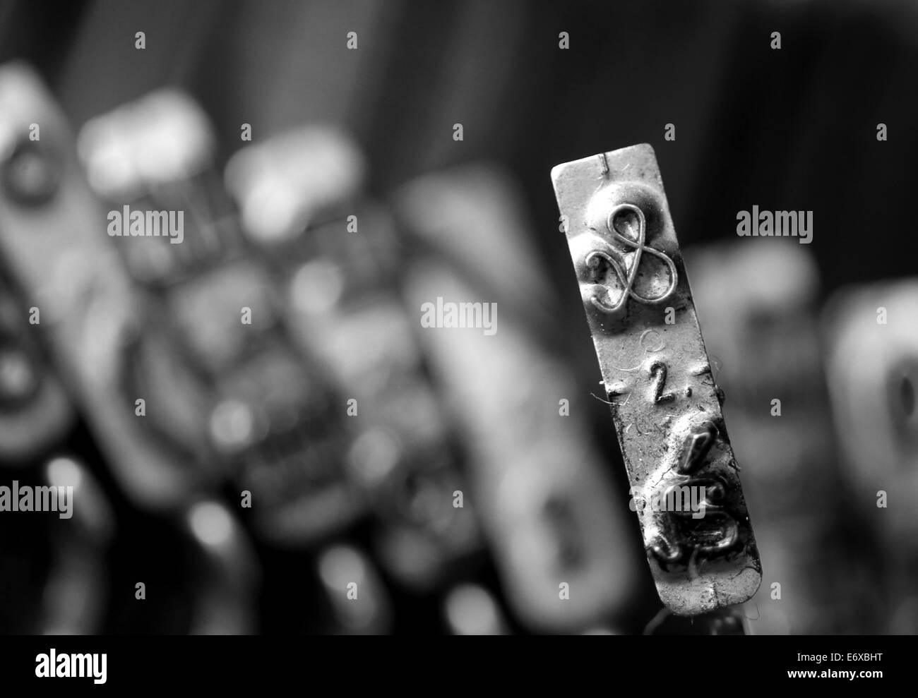 Détails de l'esperluette lettre et dans une partie de la machine à écrire utilisée par le journaliste il y a plusieurs années Banque D'Images