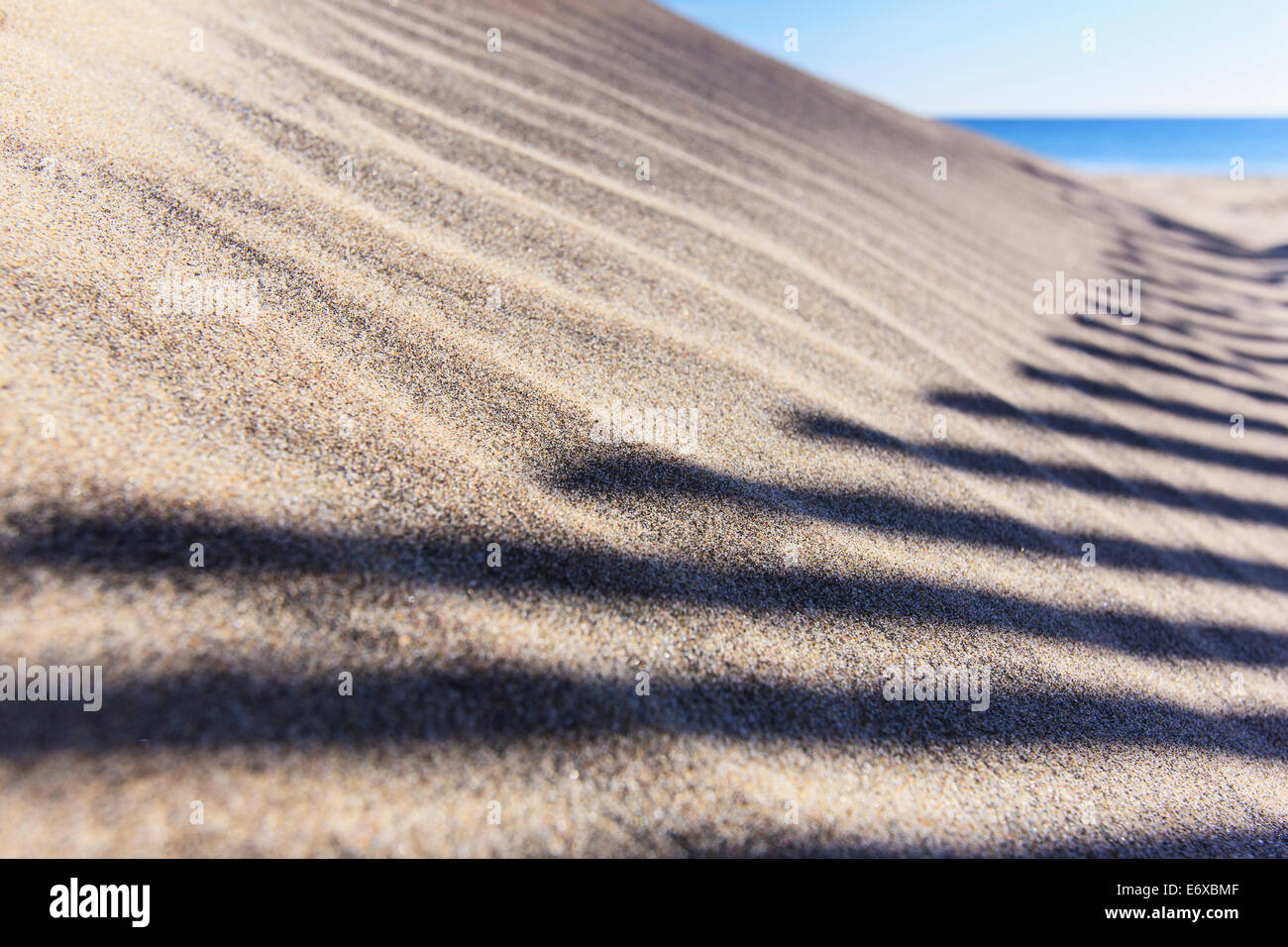 Ombre de sable clôture sur Fred Benson Town Beach, Block Island, Rhode Island, USA Banque D'Images