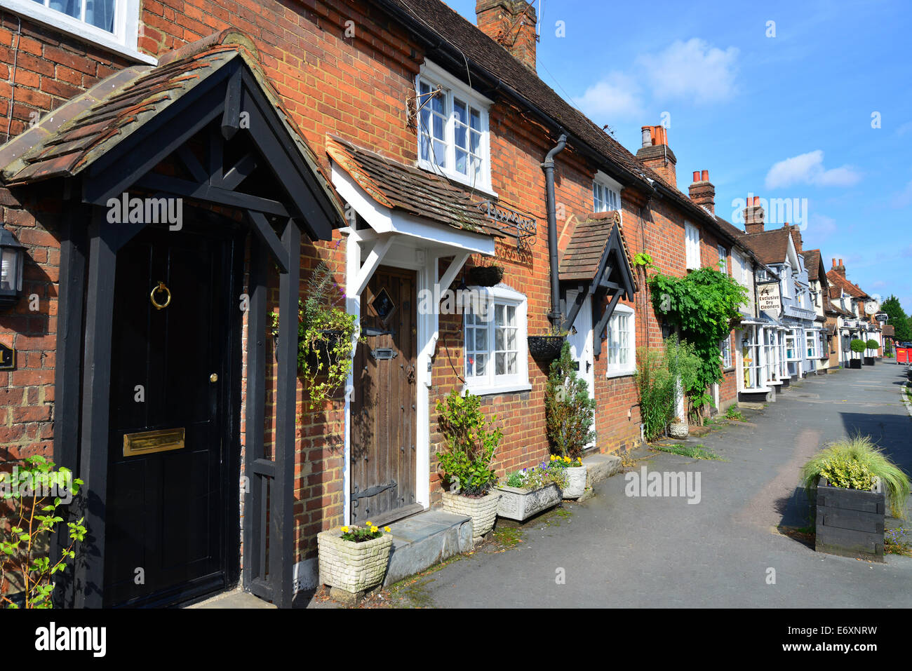 Les chalets, période de fin d'Aylesbury, Beaconsfield, ancien Buckinghamshire, Angleterre, Royaume-Uni Banque D'Images