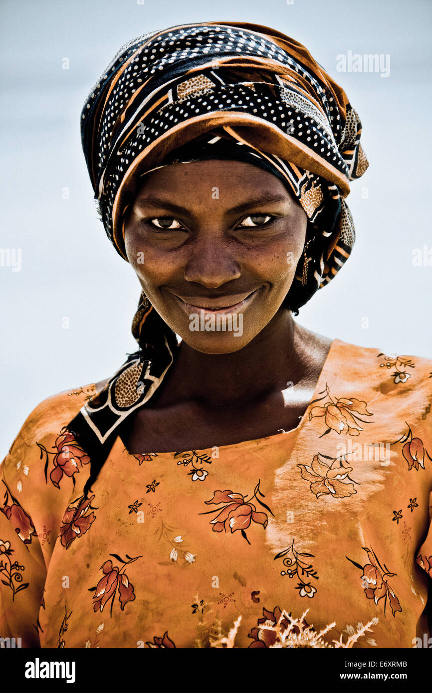 Jeune femme, Zanzibar, Tanzania, Africa Photo Stock - Alamy