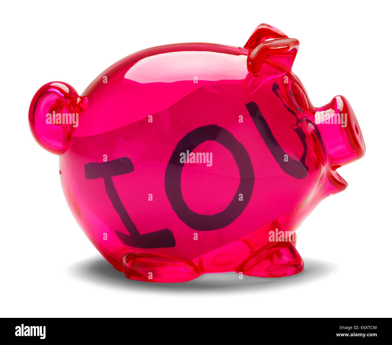 Pink piggy bank avec reconnaissance de remarque à l'intérieur isolé sur fond blanc. Banque D'Images