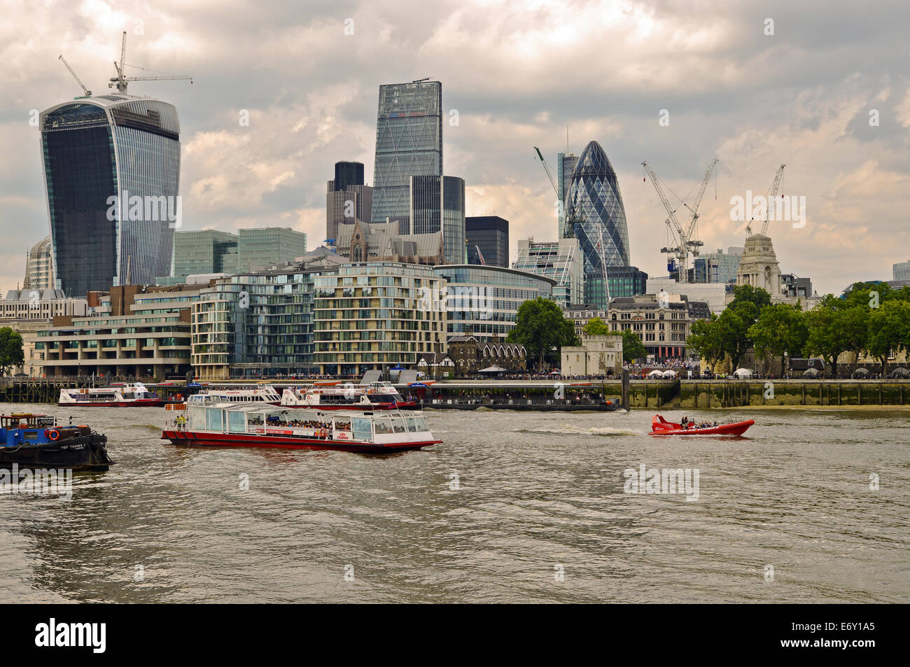 Vue de la ville de Londres et de la Tamise Banque D'Images
