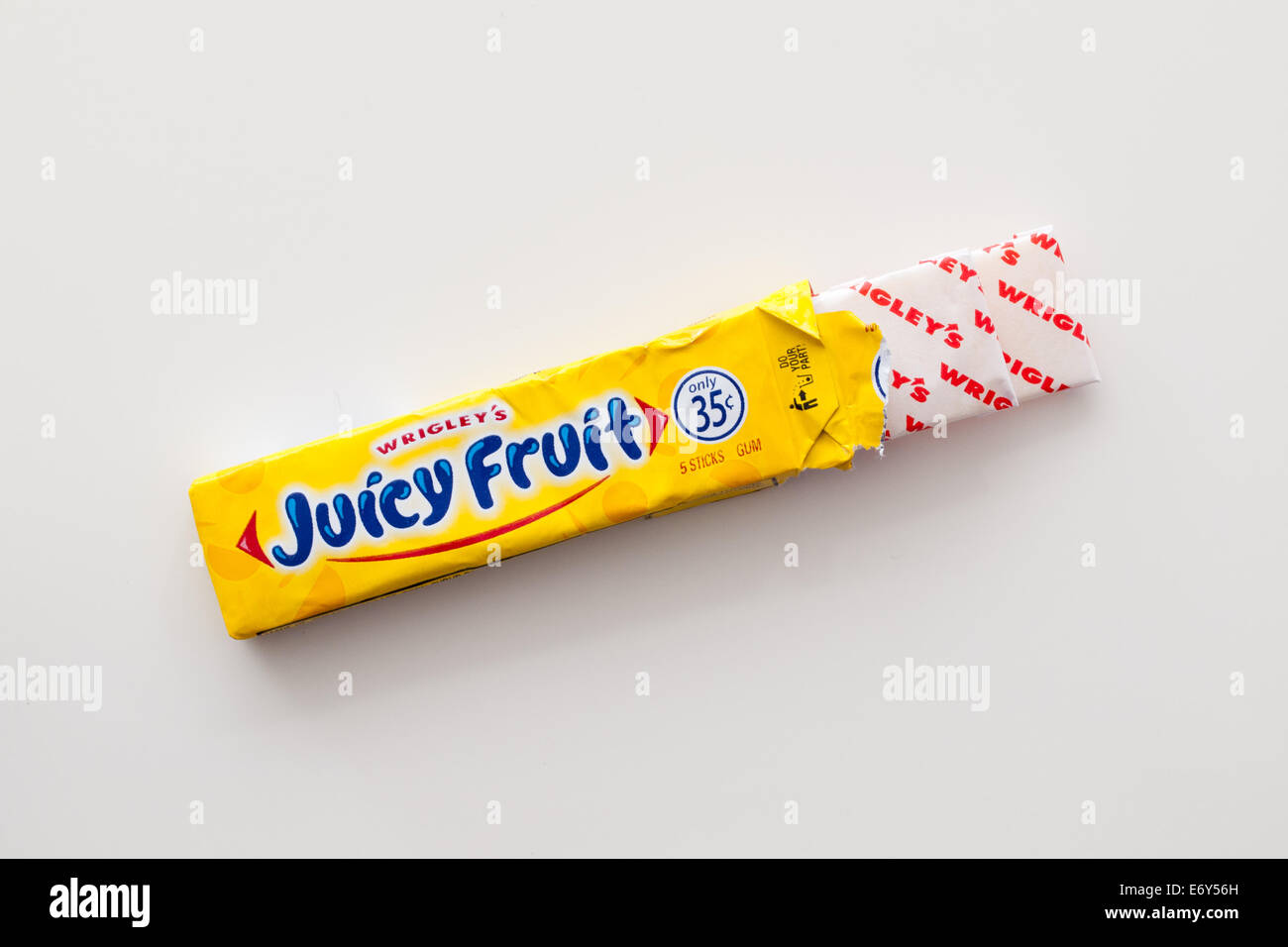 Un paquet de chewing-gum Juicy Fruit, fabriqué par Wrigley Company, une division de Mars, Inc. Banque D'Images