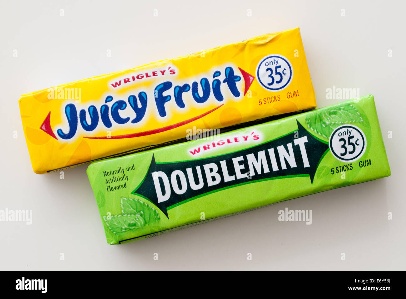 Juicy Fruit et Doublemint Chewing-gum, fabriqué par la société Wrigley, une division de Mars Inc. Banque D'Images