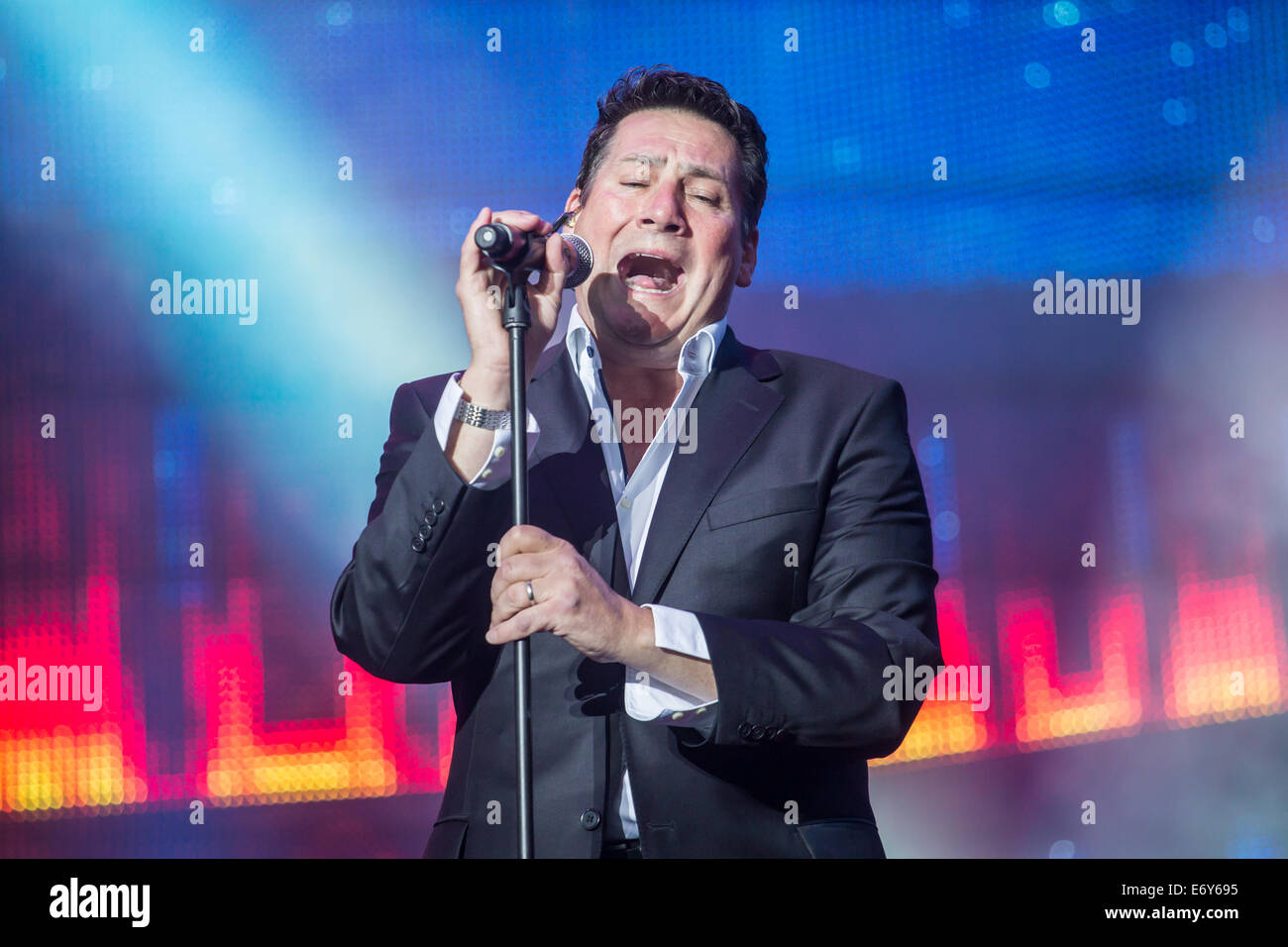 Tony Hadley effectue live au retour rapide au Nord - Le Festival 80's - Capesthorne Hall, Cheshire Banque D'Images