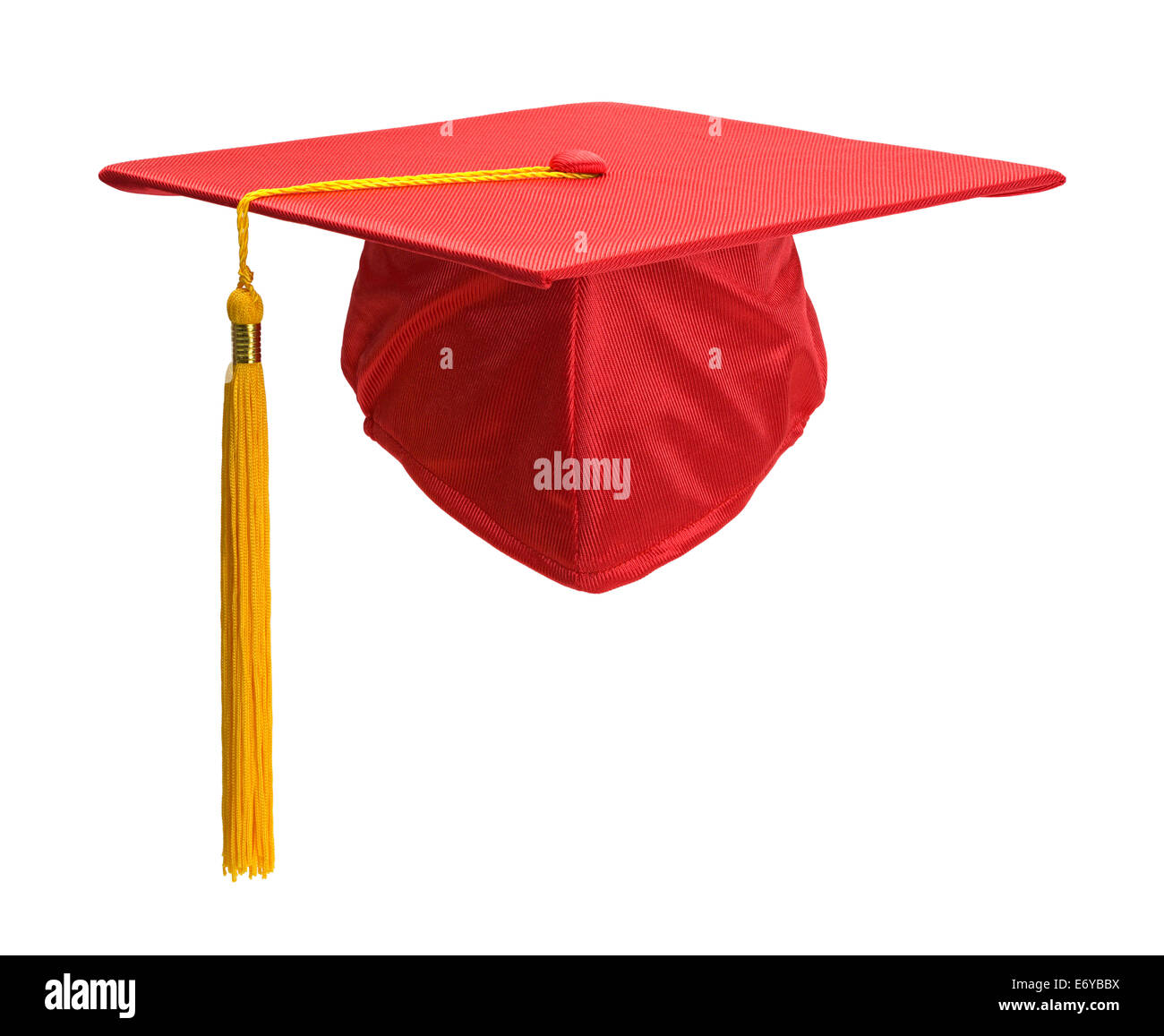 Graduation Hat rouge avec Gold Tassel isolé sur fond blanc. Banque D'Images