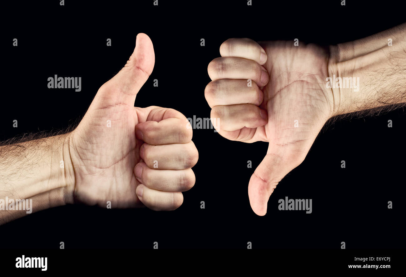 Pouce vers le bas et le pouce vers le haut pour l'aimez et n'aimez pas ou d'approbation et de désapprobation concept. Banque D'Images