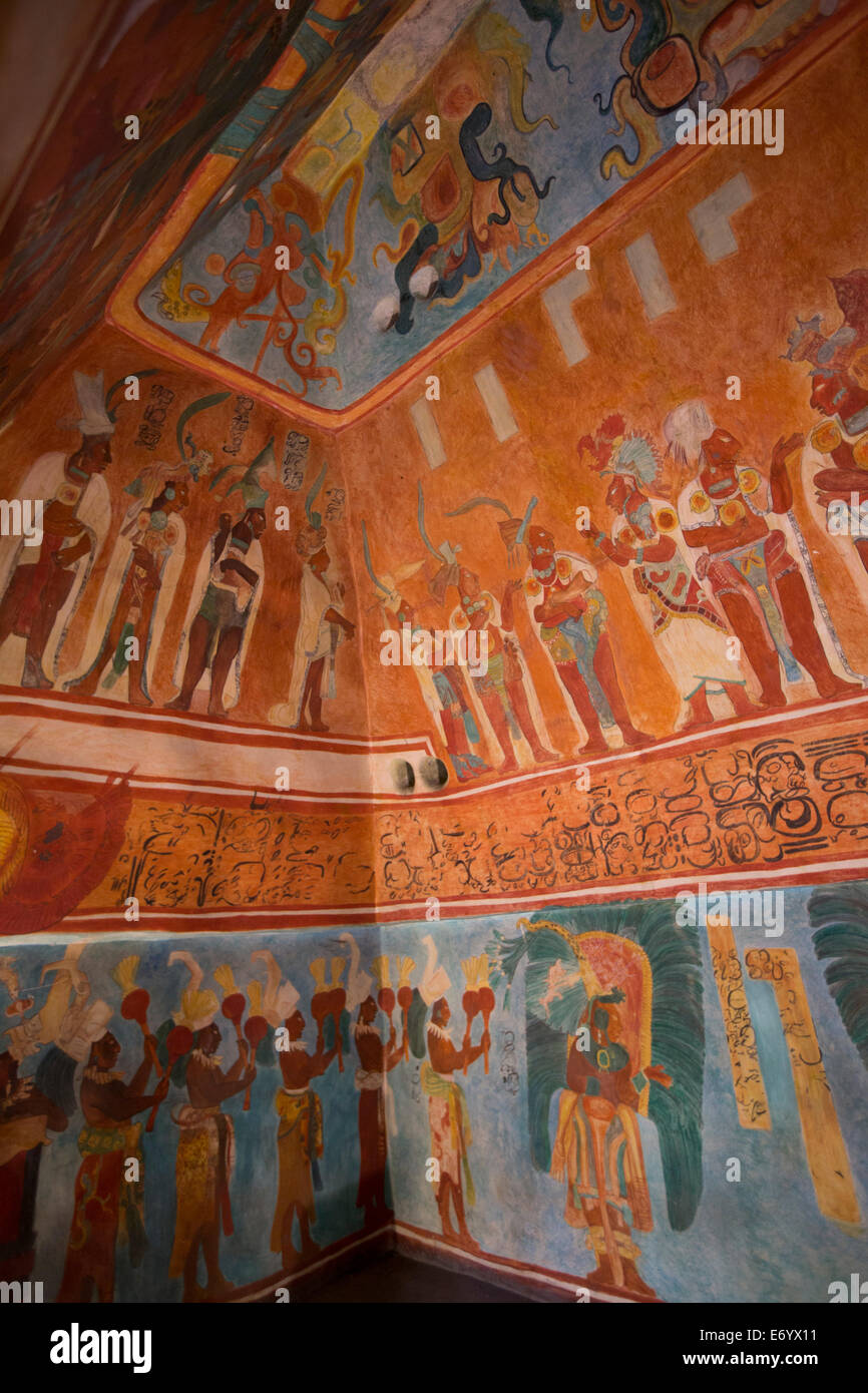 Mexique, Ville de Mexico, Musée National d'Anthropologie, reproduction de Bonampak fresques, Salle 1 Banque D'Images