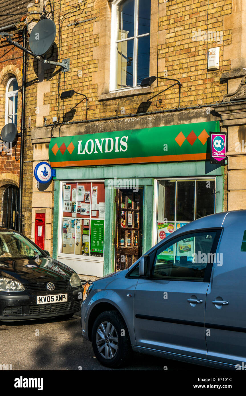 Magasin général Londis trouvé throughhout England, UK. Banque D'Images