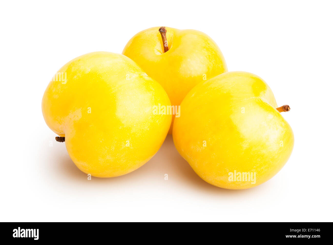 Isolé de prune jaune Banque D'Images